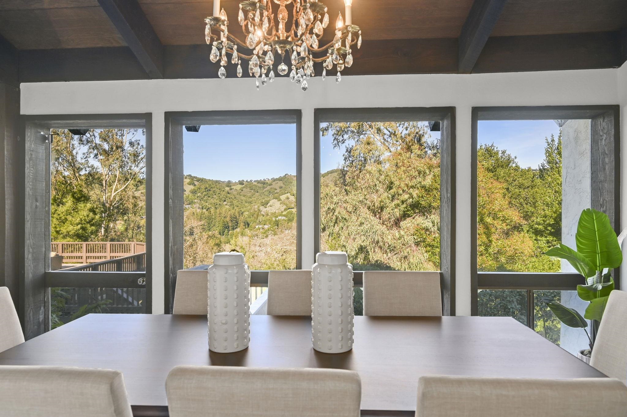 Detail Gallery Image 12 of 57 For 3912 Quail Ridge Rd, Lafayette,  CA 94549-2914 - 5 Beds | 3 Baths