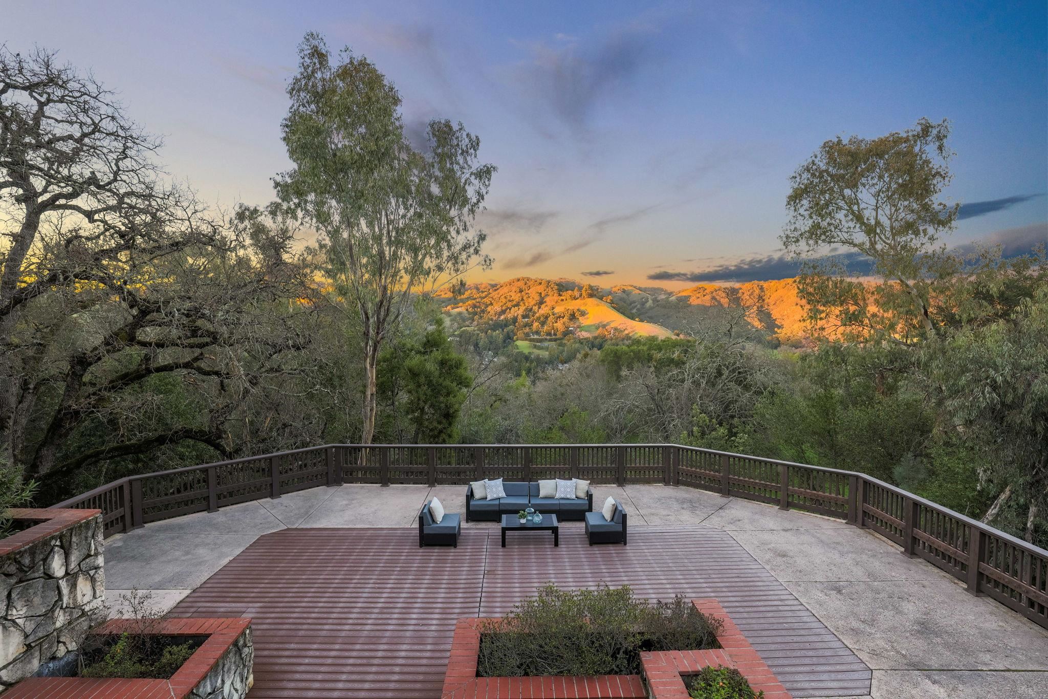 Detail Gallery Image 22 of 57 For 3912 Quail Ridge Rd, Lafayette,  CA 94549-2914 - 5 Beds | 3 Baths