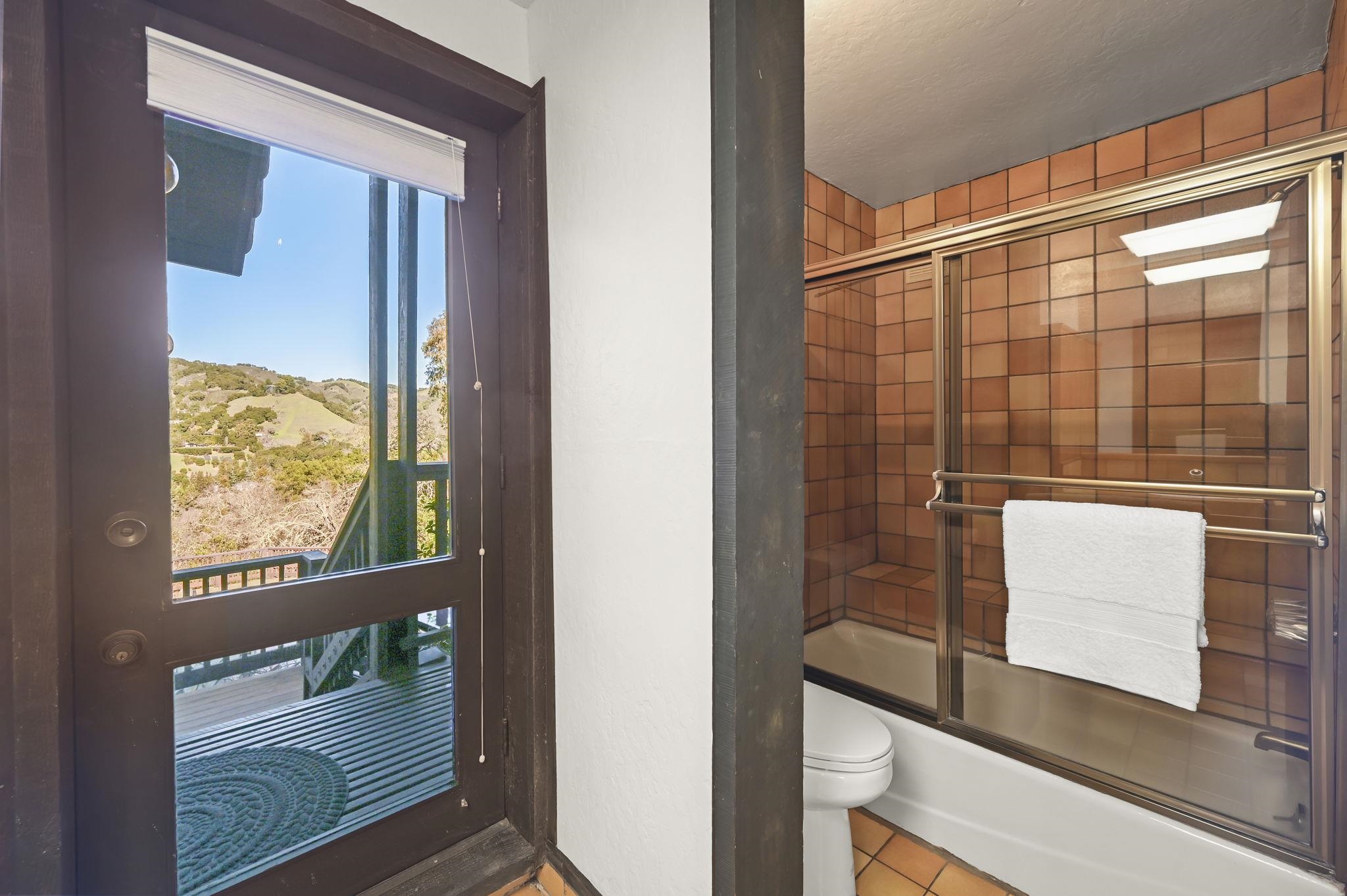 Detail Gallery Image 37 of 57 For 3912 Quail Ridge Rd, Lafayette,  CA 94549-2914 - 5 Beds | 3 Baths