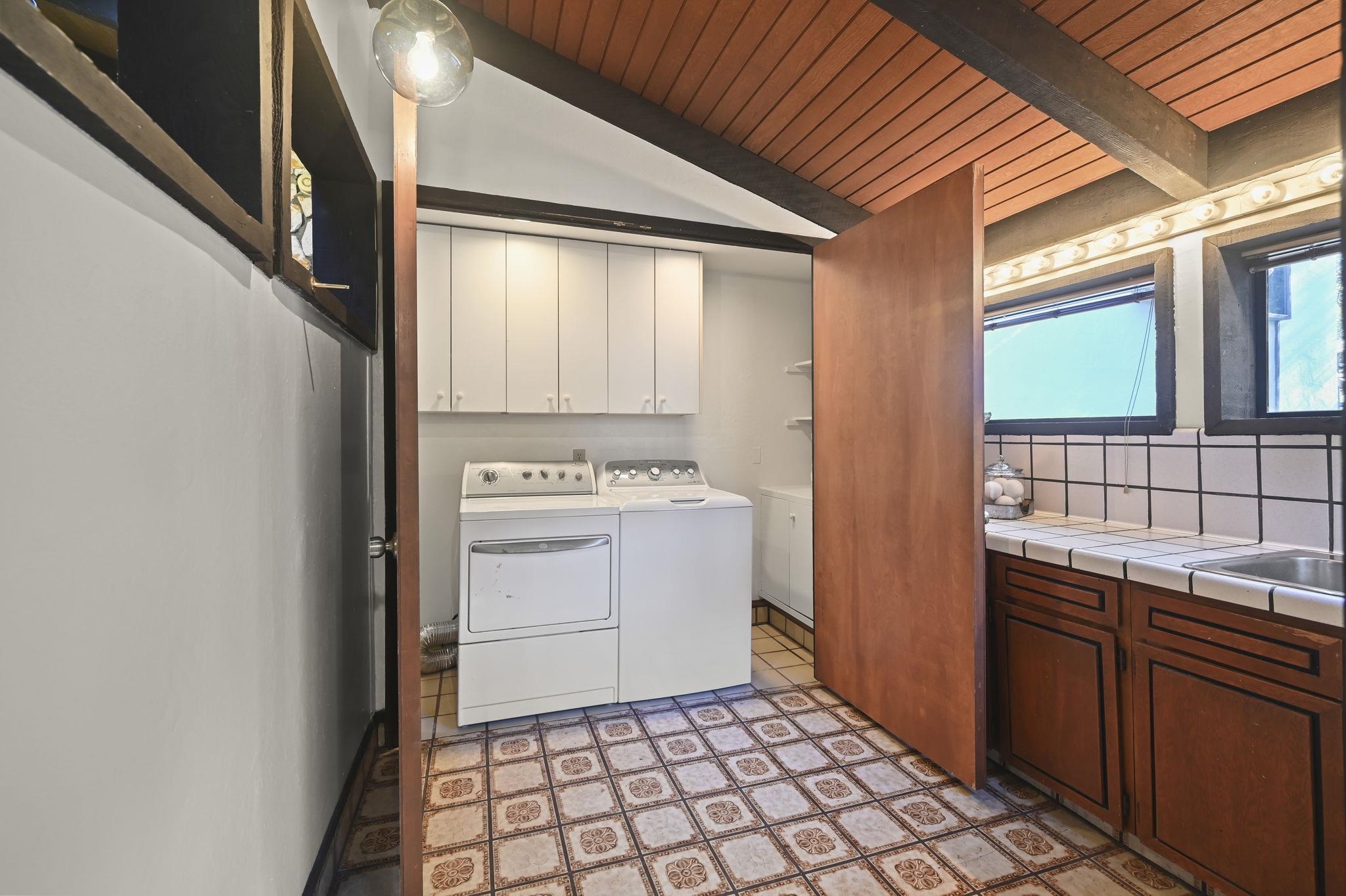 Detail Gallery Image 39 of 57 For 3912 Quail Ridge Rd, Lafayette,  CA 94549-2914 - 5 Beds | 3 Baths