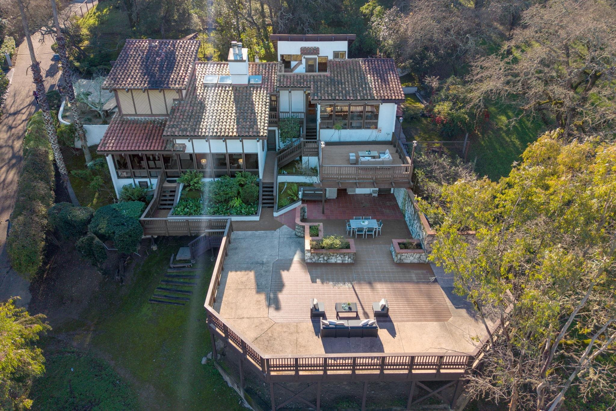 Detail Gallery Image 40 of 57 For 3912 Quail Ridge Rd, Lafayette,  CA 94549-2914 - 5 Beds | 3 Baths