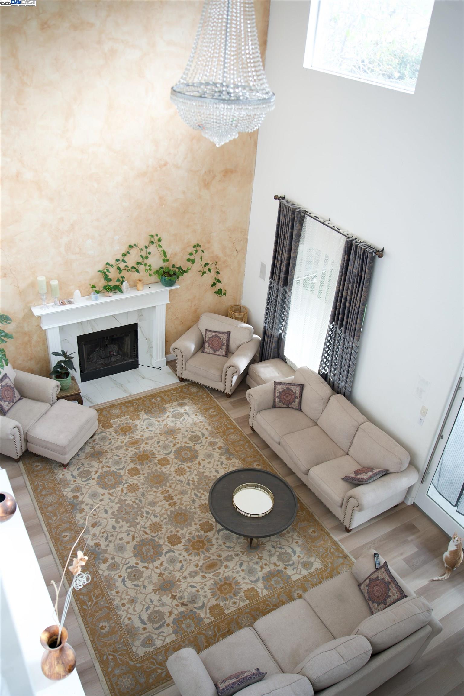 Detail Gallery Image 9 of 10 For 1233 Plaza Ct, Tracy,  CA 95377 - 5 Beds | 3 Baths