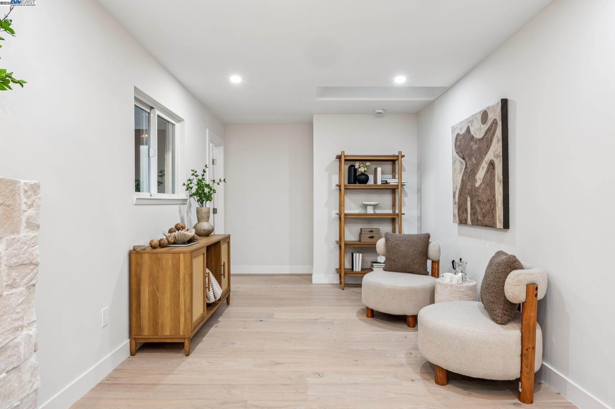 Detail Gallery Image 28 of 57 For 10777 W Estates Dr, Cupertino,  CA 95014 - 3 Beds | 3 Baths