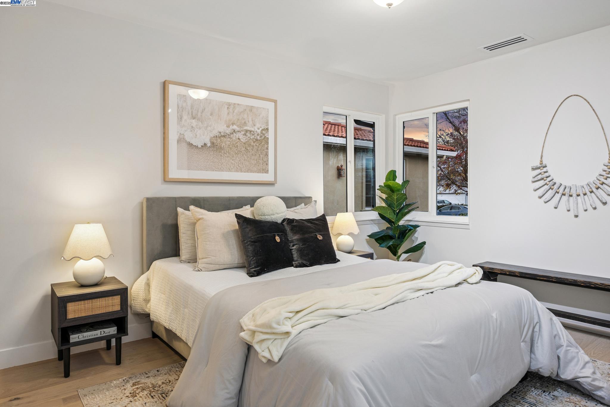 Detail Gallery Image 31 of 57 For 10777 W Estates Dr, Cupertino,  CA 95014 - 3 Beds | 3 Baths