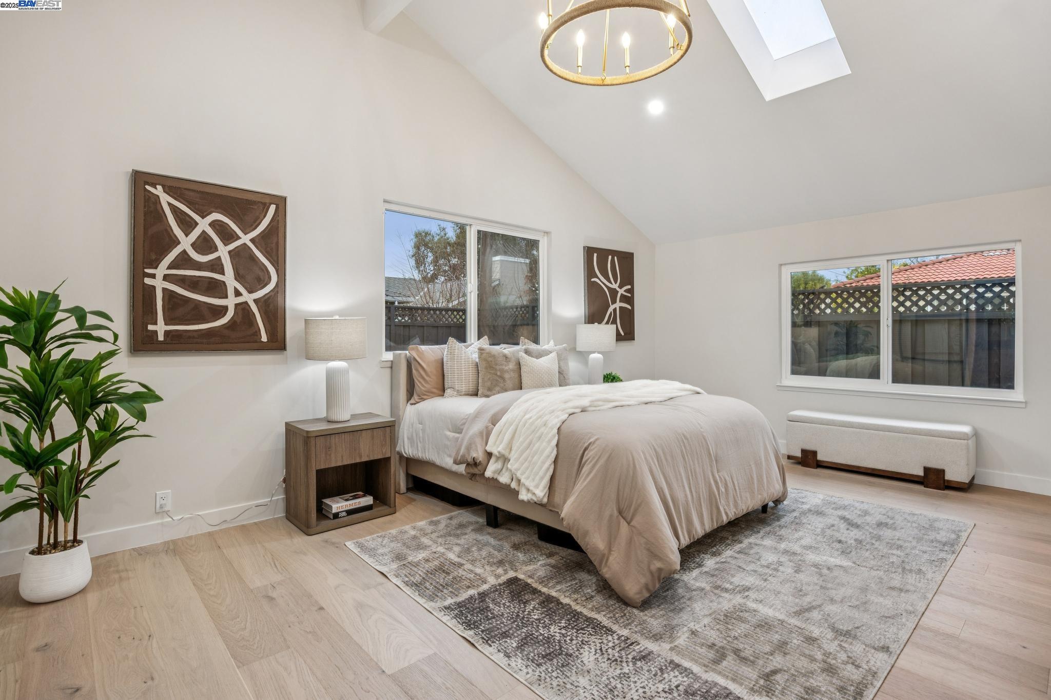 Detail Gallery Image 32 of 57 For 10777 W Estates Dr, Cupertino,  CA 95014 - 3 Beds | 3 Baths