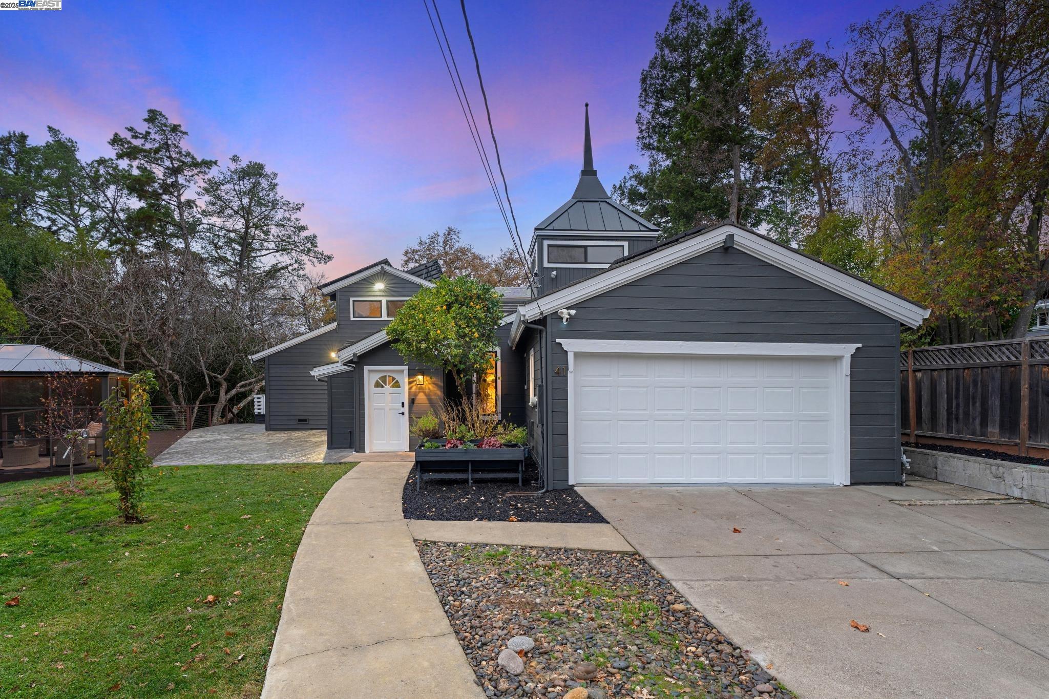 Detail Gallery Image 2 of 60 For 41 Bonita Ct, Walnut Creek,  CA 94595 - 4 Beds | 3 Baths