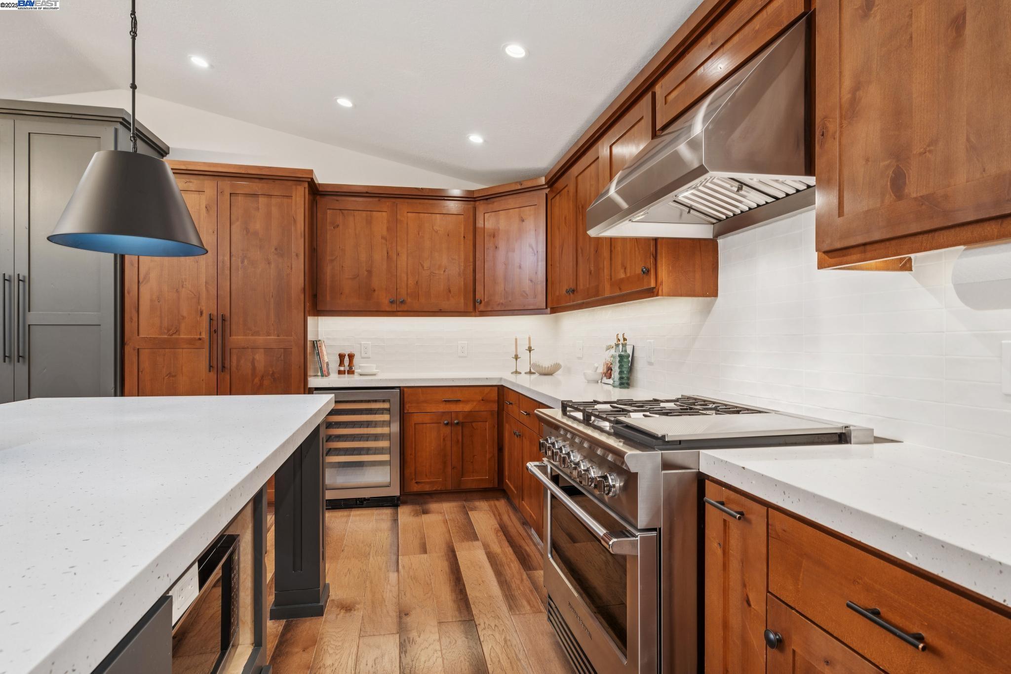 Detail Gallery Image 20 of 60 For 41 Bonita Ct, Walnut Creek,  CA 94595 - 4 Beds | 3 Baths