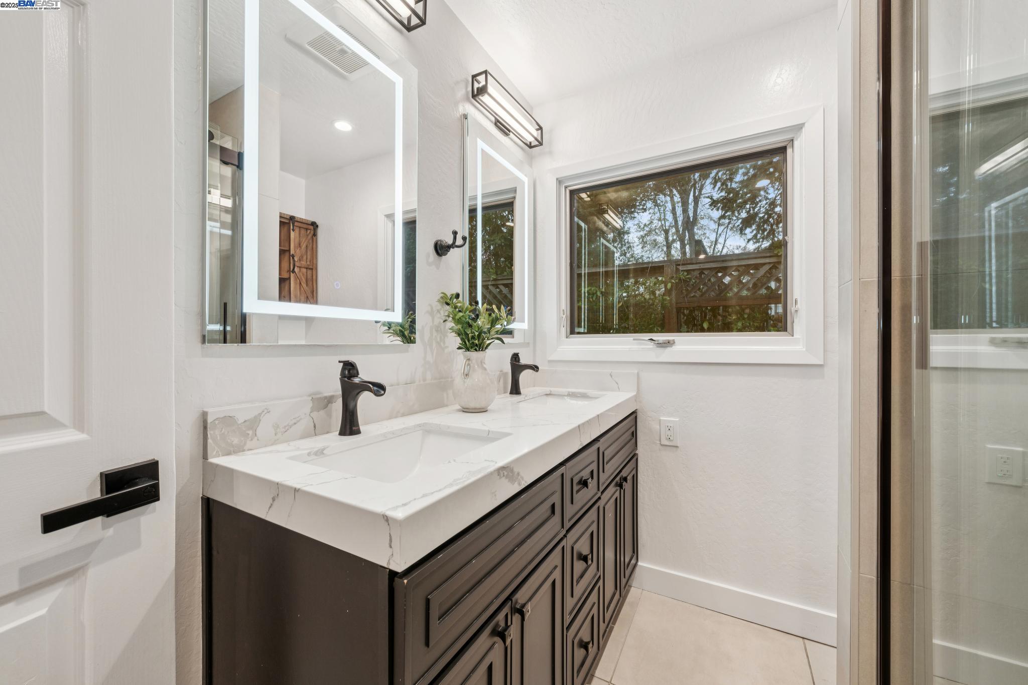 Detail Gallery Image 30 of 60 For 41 Bonita Ct, Walnut Creek,  CA 94595 - 4 Beds | 3 Baths