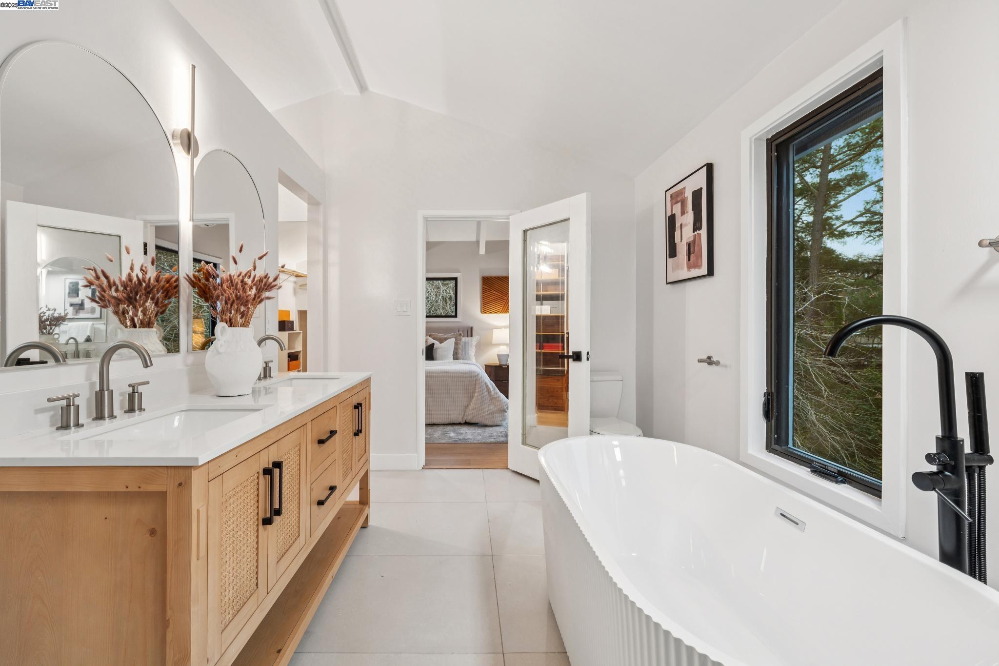 Detail Gallery Image 36 of 60 For 41 Bonita Ct, Walnut Creek,  CA 94595 - 4 Beds | 3 Baths