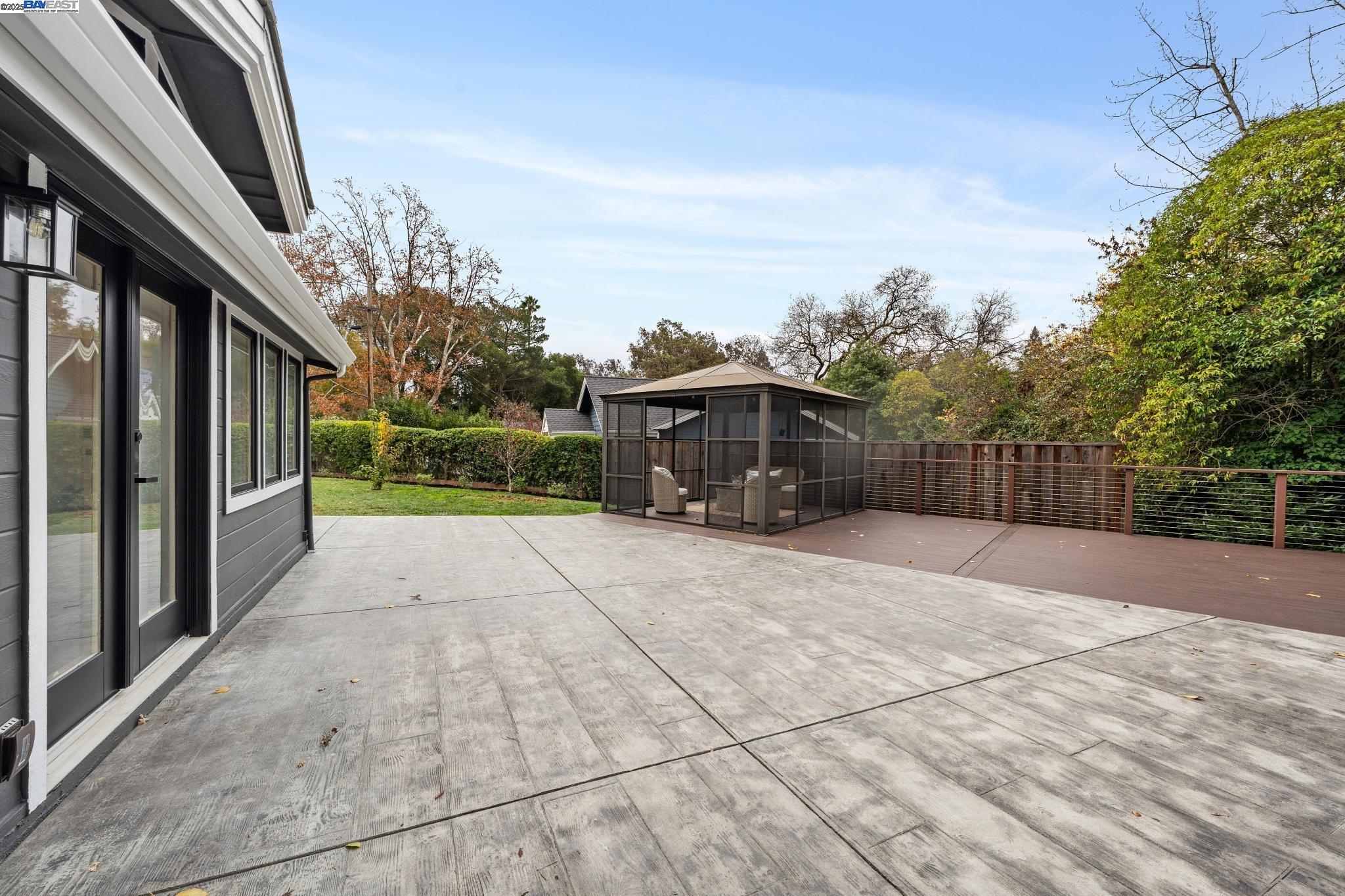 Detail Gallery Image 57 of 60 For 41 Bonita Ct, Walnut Creek,  CA 94595 - 4 Beds | 3 Baths