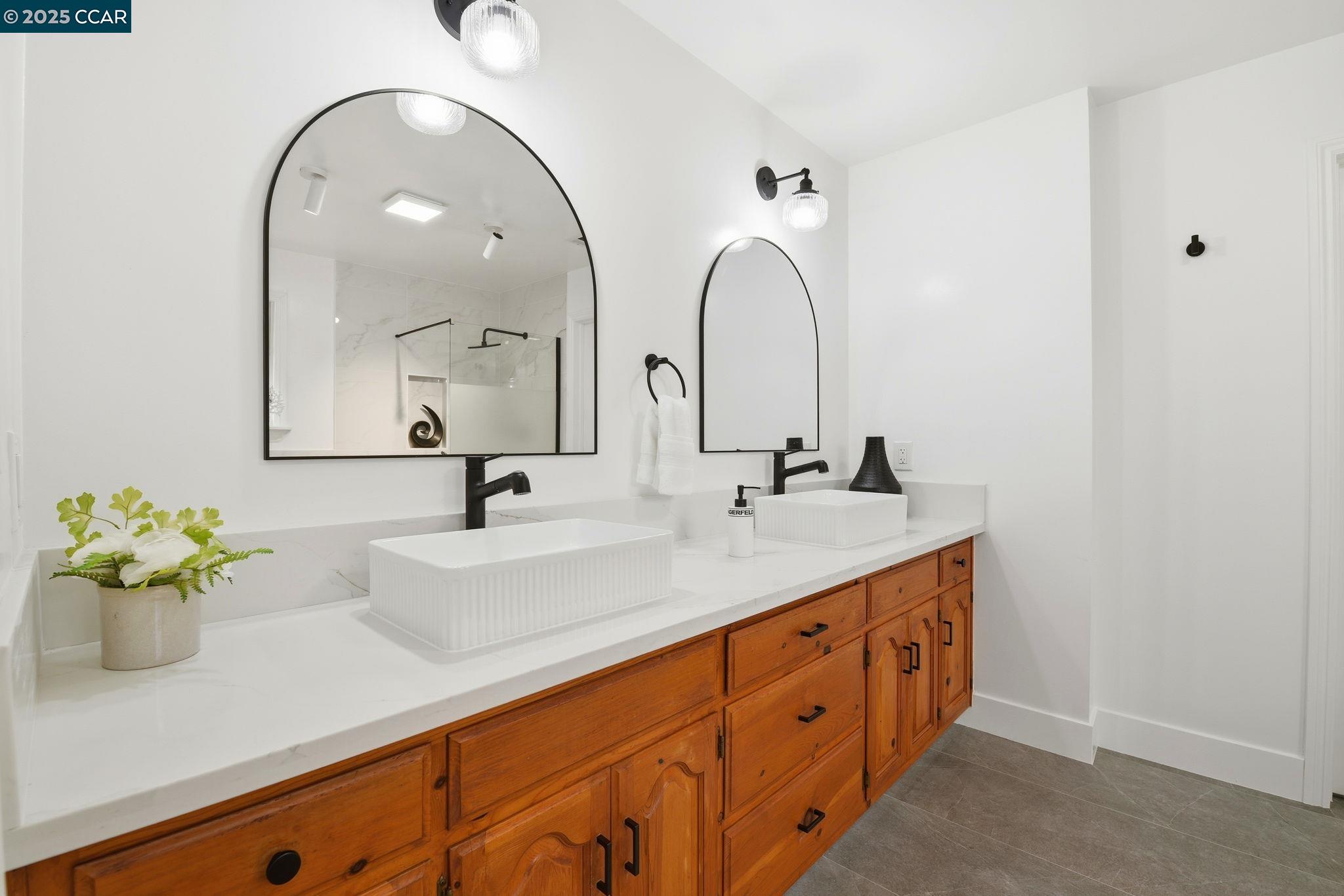 Detail Gallery Image 30 of 42 For 4461 Alhambra Way, Martinez,  CA 94553 - 3 Beds | 2/1 Baths