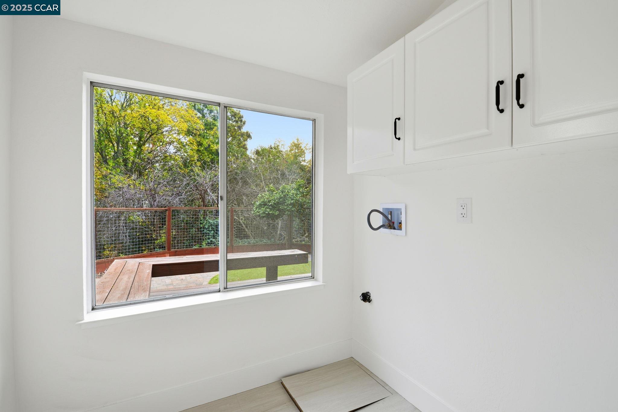 Detail Gallery Image 32 of 42 For 4461 Alhambra Way, Martinez,  CA 94553 - 3 Beds | 2/1 Baths