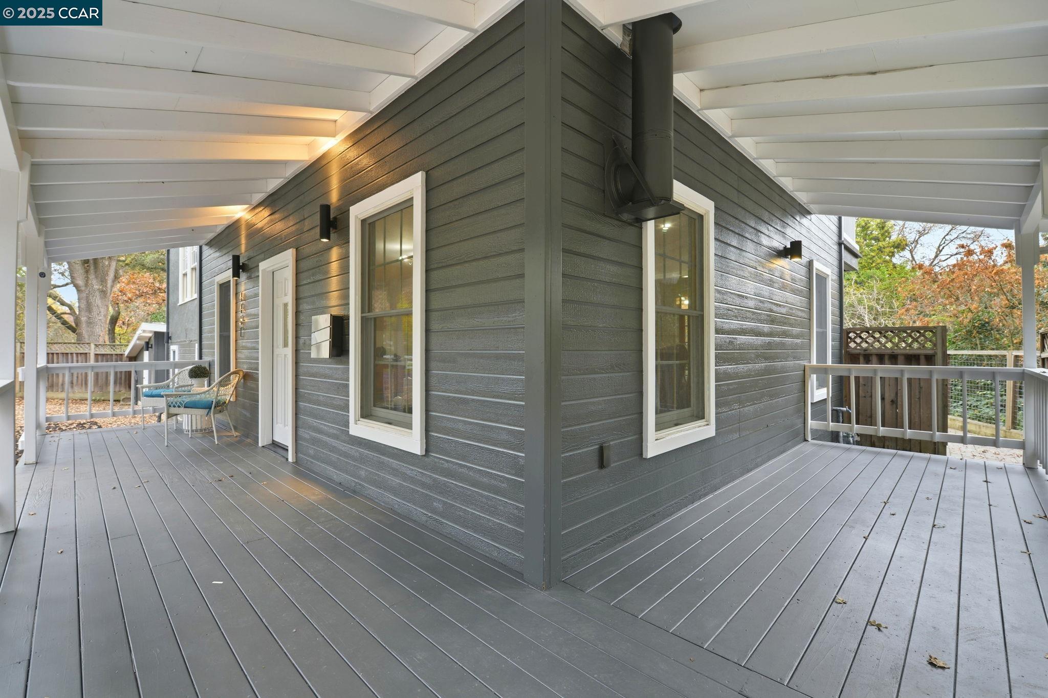 Detail Gallery Image 35 of 42 For 4461 Alhambra Way, Martinez,  CA 94553 - 3 Beds | 2/1 Baths