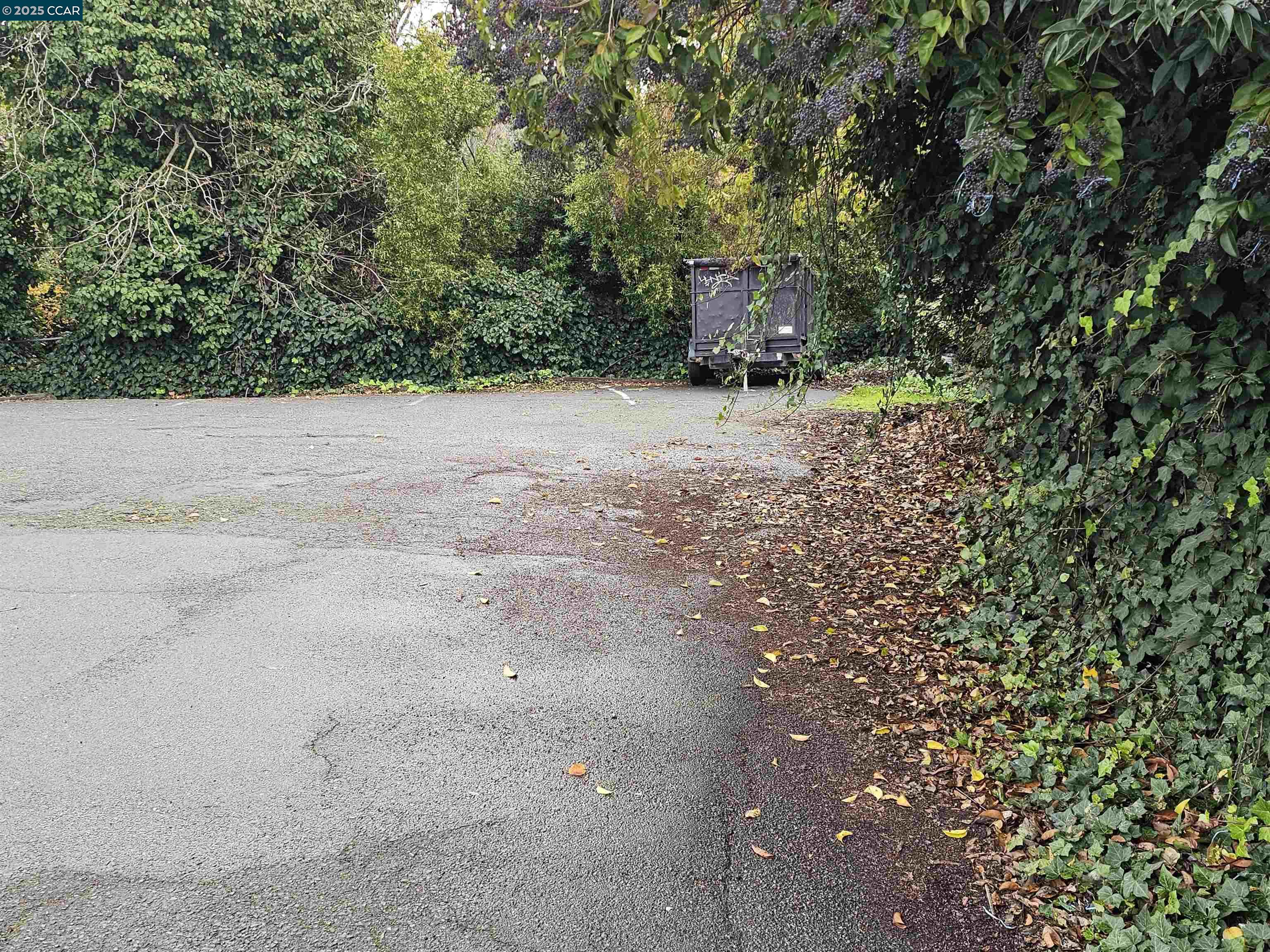 Detail Gallery Image 6 of 15 For 4160 Appian Way, El Sobrante,  CA 94803 - – Beds | – Baths