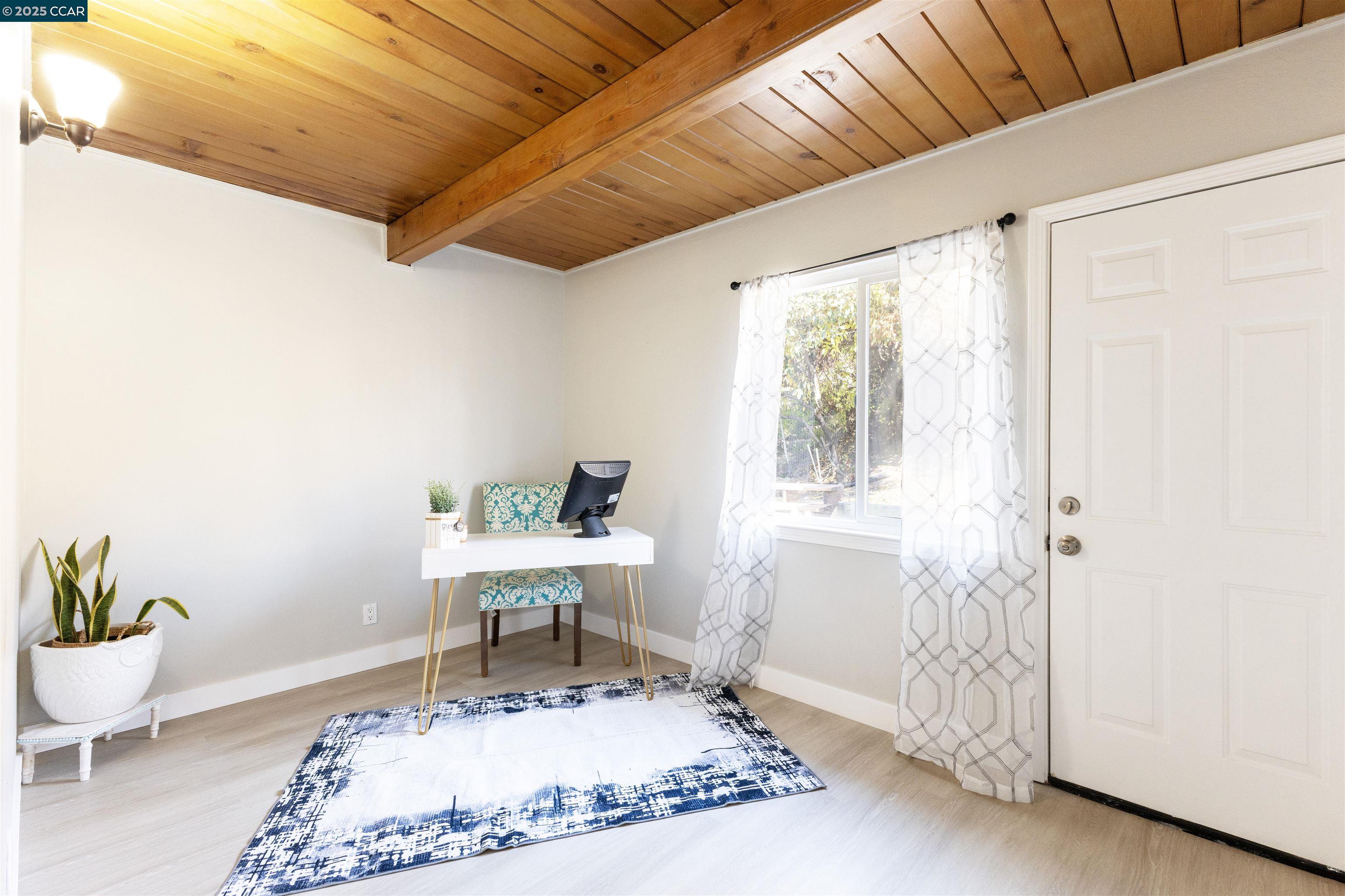 Detail Gallery Image 32 of 43 For 3141 Fairmede Dr, Richmond,  CA 94806 - 4 Beds | 2 Baths