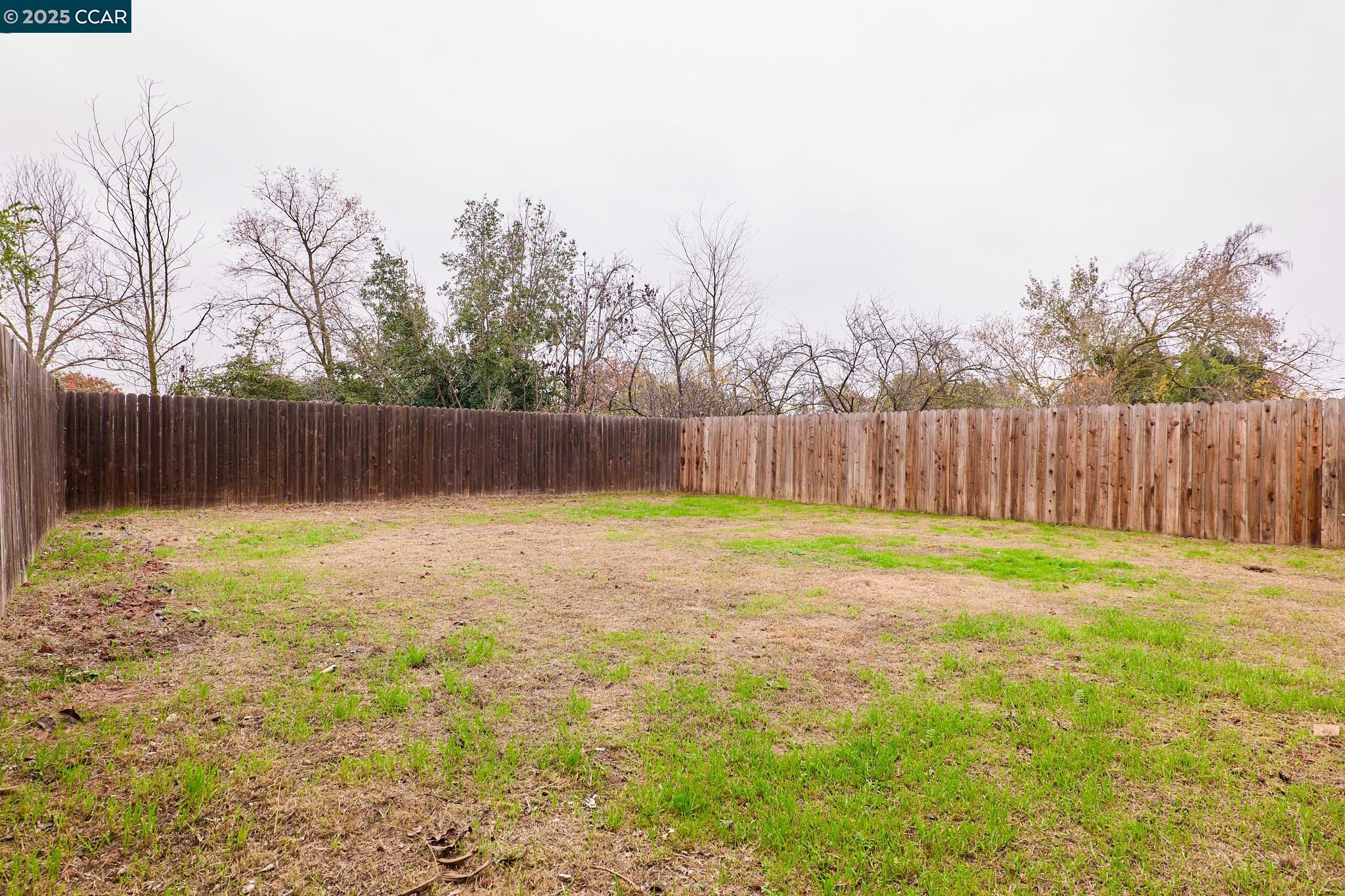 Detail Gallery Image 17 of 22 For 4413 76th St, Sacramento,  CA 95820 - 3 Beds | 2 Baths