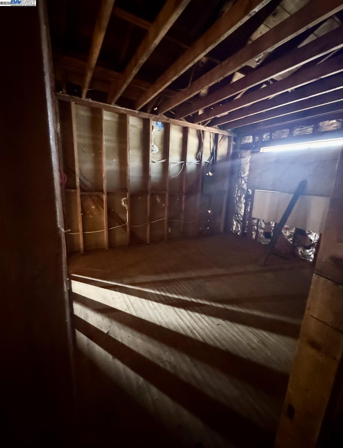 Detail Gallery Image 14 of 16 For 2147 Murphy Dr, San Pablo,  CA 94806 - 3 Beds | 2 Baths