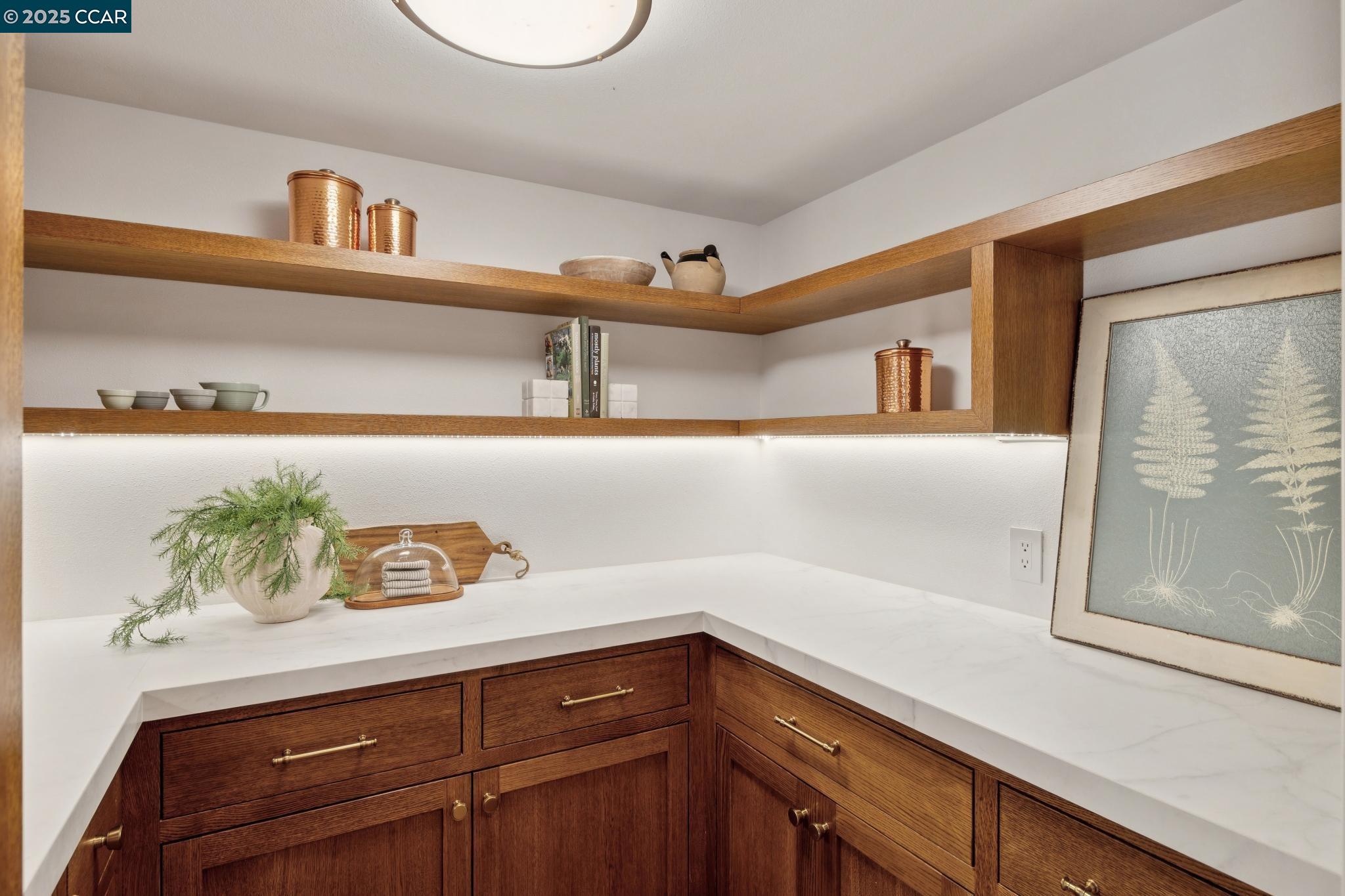 Detail Gallery Image 13 of 60 For 104 Van Ripper Ln, Orinda,  CA 94563 - 6 Beds | 4/1 Baths