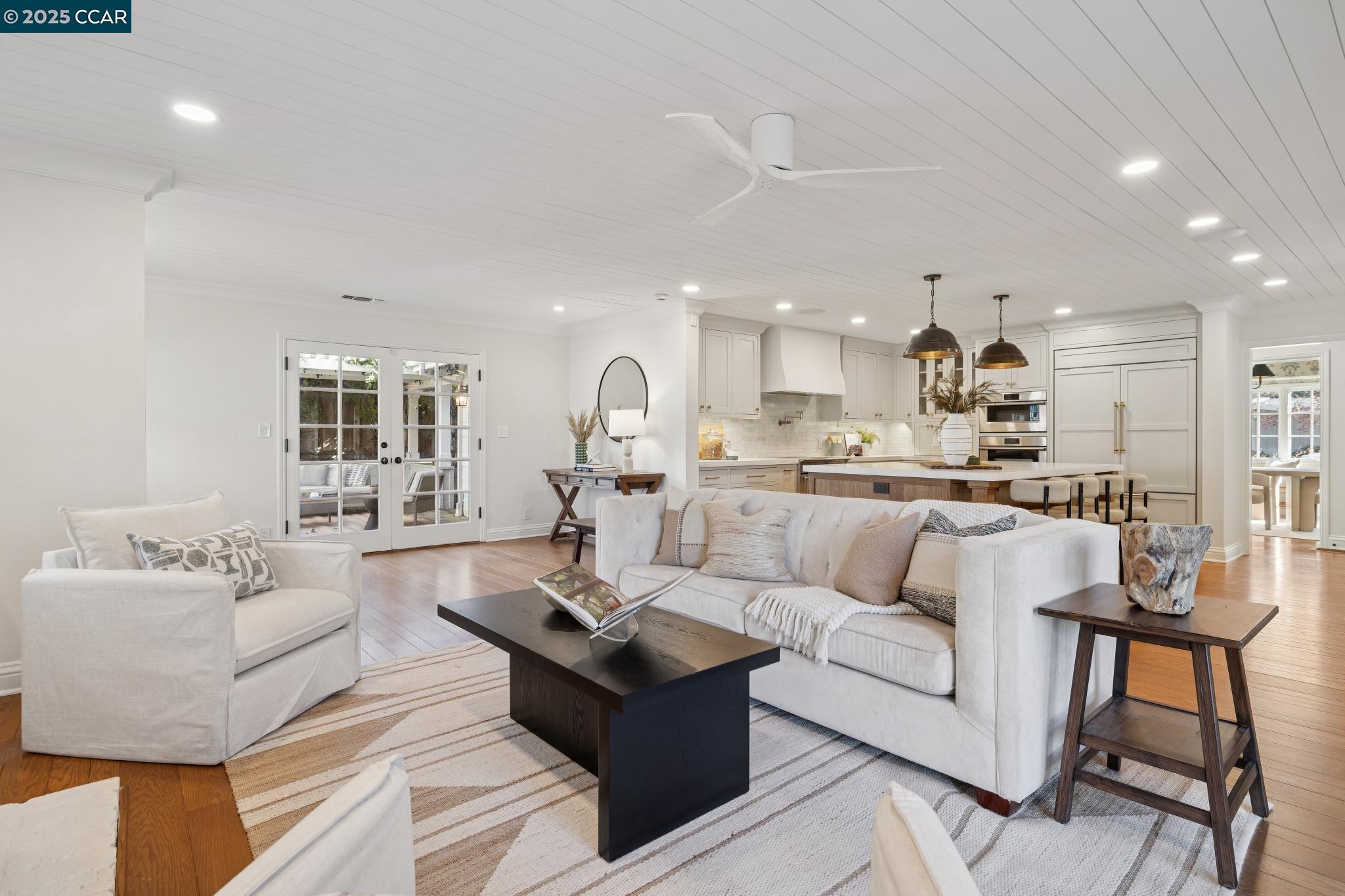 Detail Gallery Image 17 of 60 For 104 Van Ripper Ln, Orinda,  CA 94563 - 6 Beds | 4/1 Baths