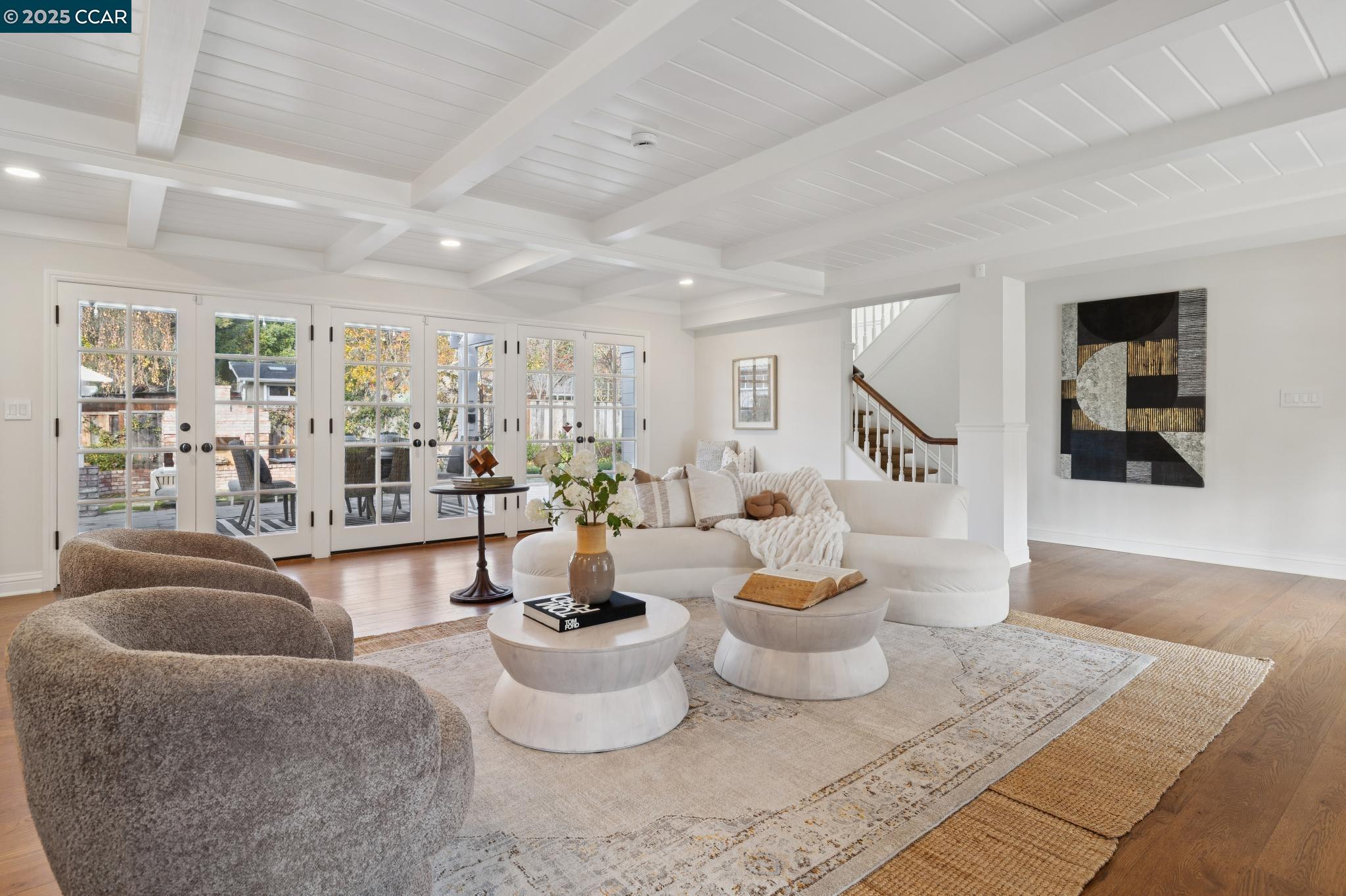 Detail Gallery Image 3 of 60 For 104 Van Ripper Ln, Orinda,  CA 94563 - 6 Beds | 4/1 Baths