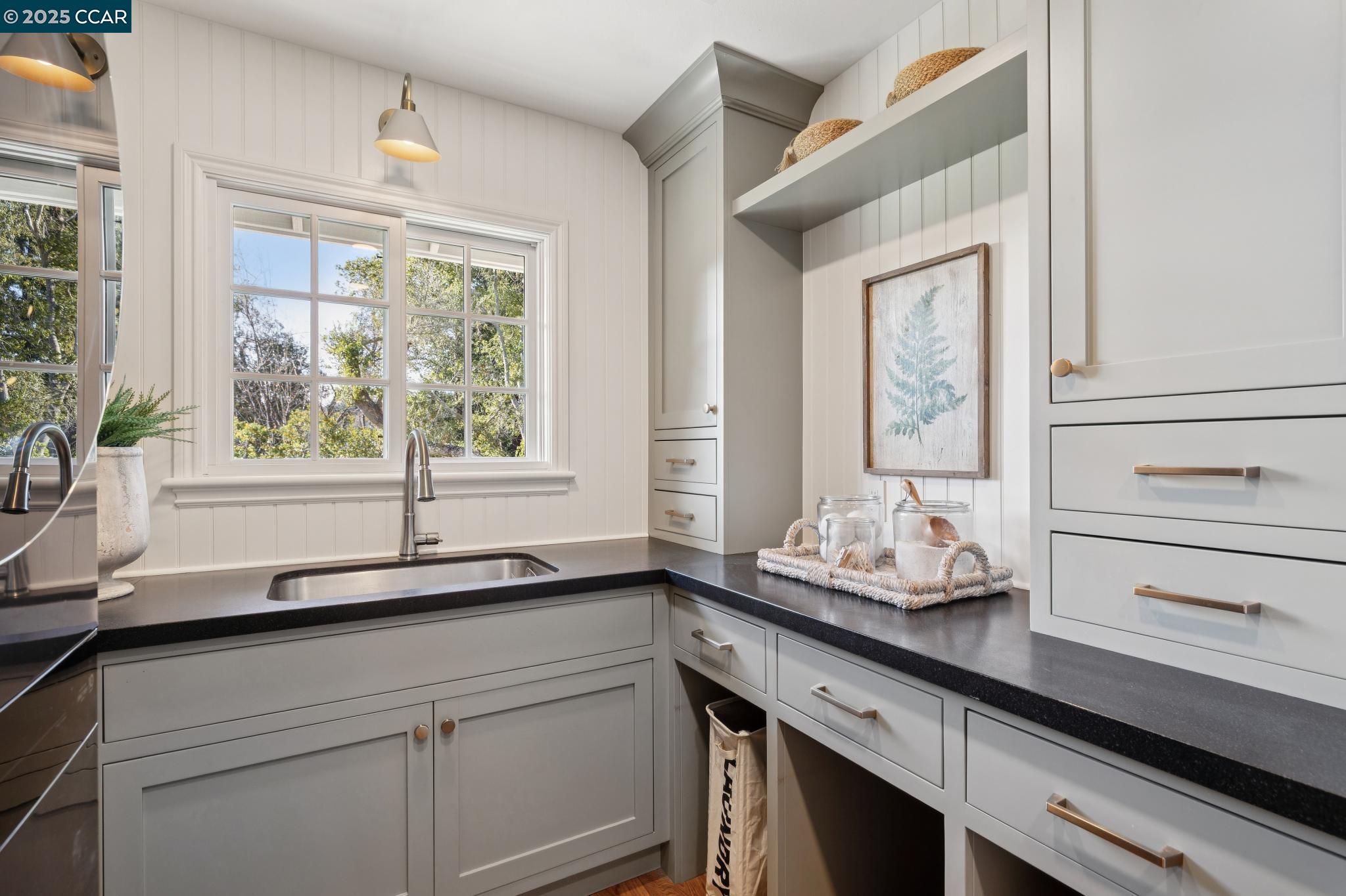 Detail Gallery Image 45 of 60 For 104 Van Ripper Ln, Orinda,  CA 94563 - 6 Beds | 4/1 Baths