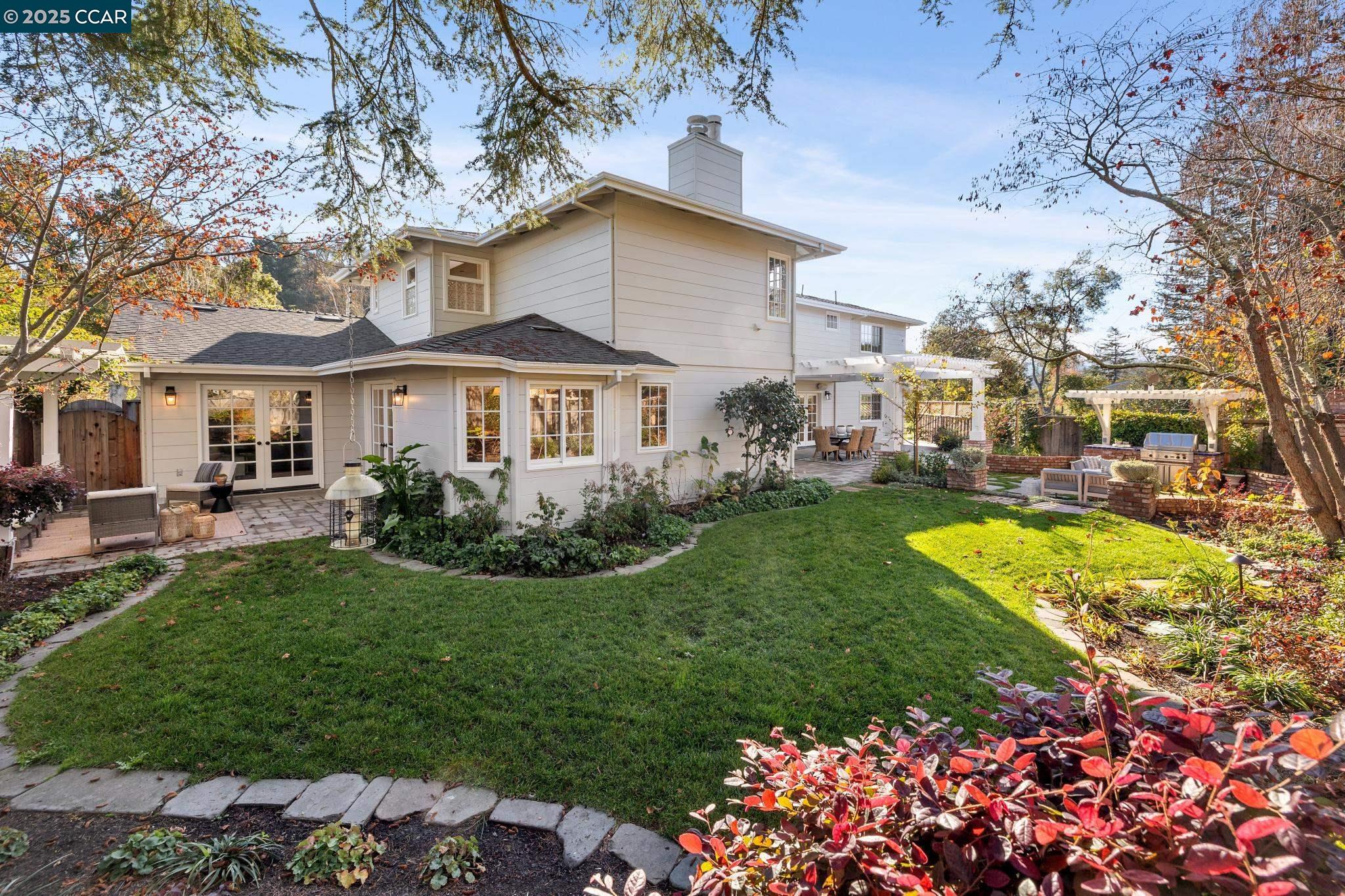 Detail Gallery Image 52 of 60 For 104 Van Ripper Ln, Orinda,  CA 94563 - 6 Beds | 4/1 Baths