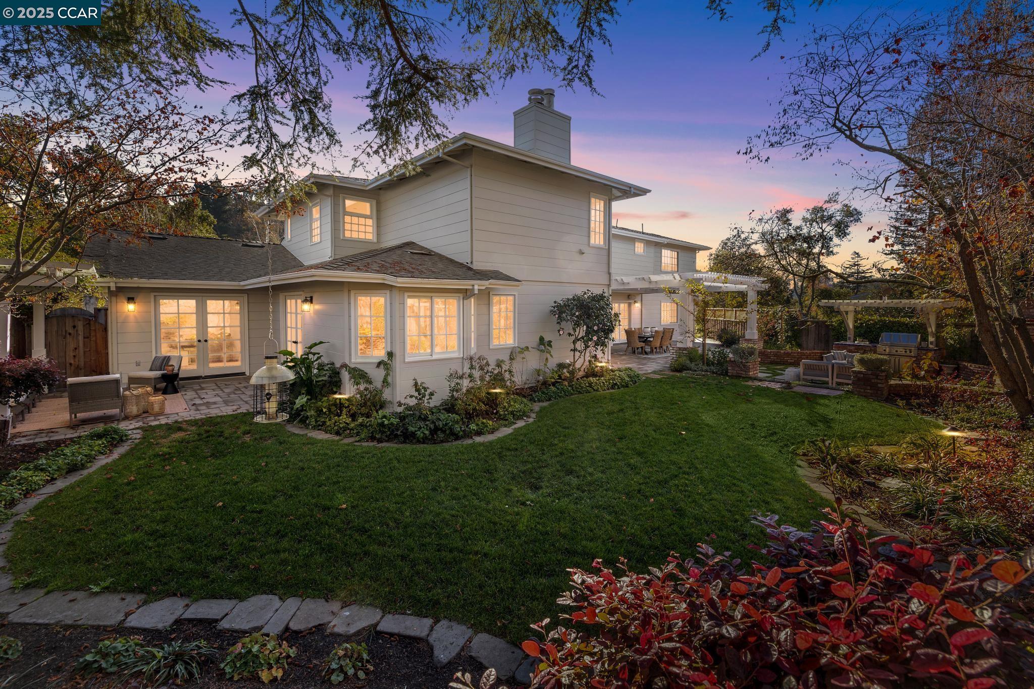 Detail Gallery Image 57 of 60 For 104 Van Ripper Ln, Orinda,  CA 94563 - 6 Beds | 4/1 Baths