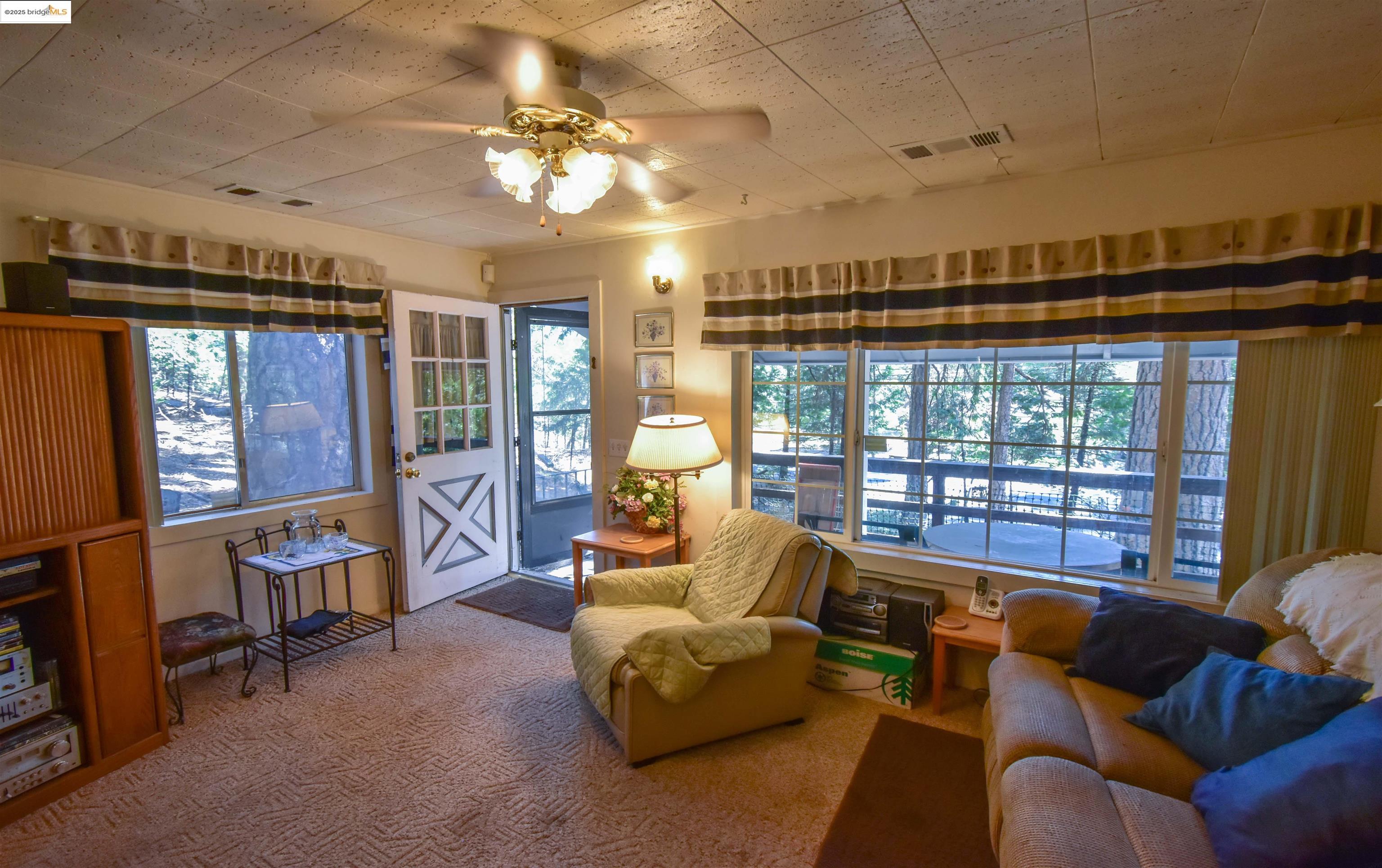 Detail Gallery Image 15 of 36 For 23730 State Highway 108, Twain Harte,  CA 95383 - 3 Beds | 3 Baths