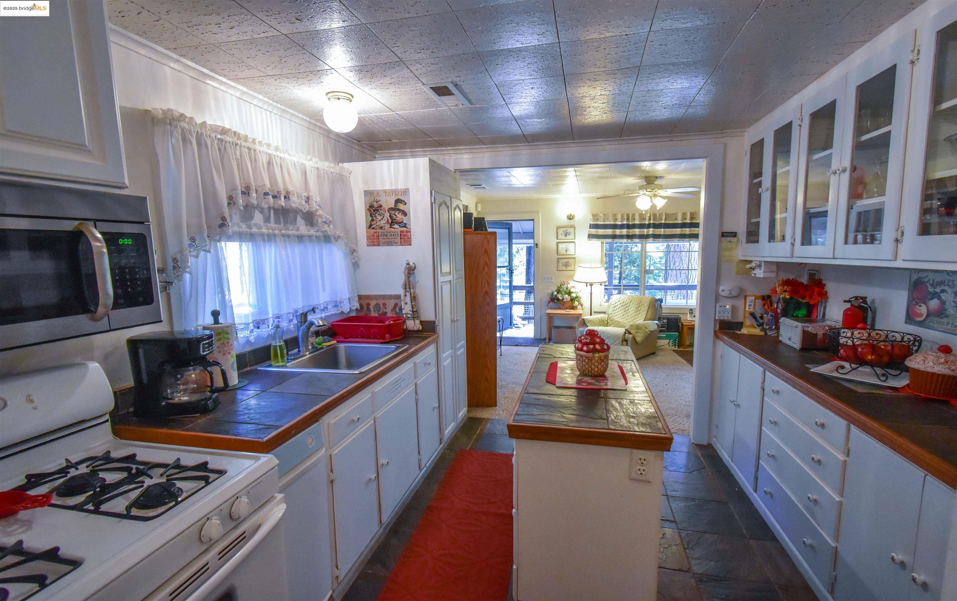 Detail Gallery Image 27 of 36 For 23730 State Highway 108, Twain Harte,  CA 95383 - 3 Beds | 3 Baths