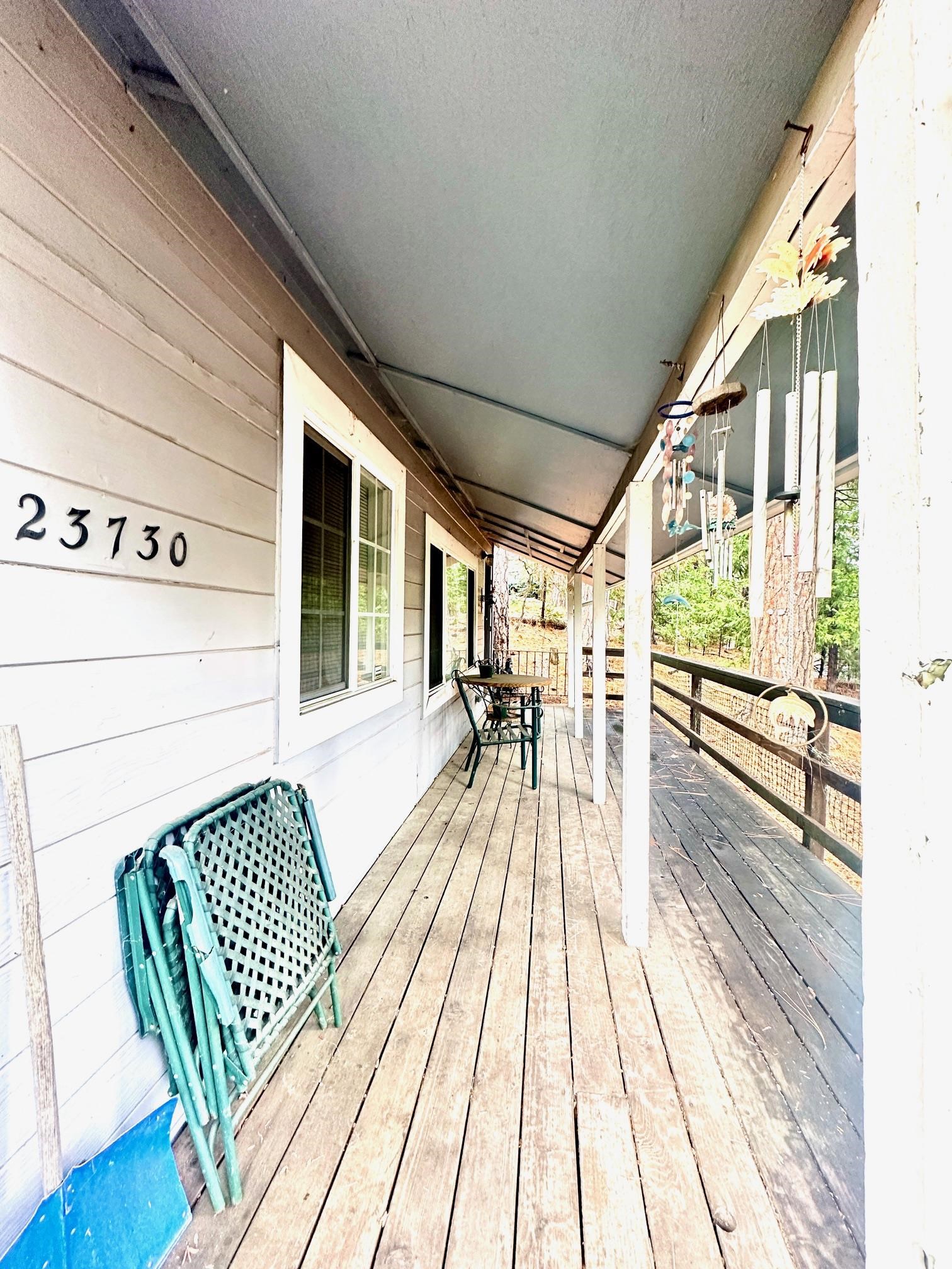 Detail Gallery Image 4 of 28 For 23730 State Highway 108, Twain Harte,  CA 95383 - 3 Beds | 3 Baths