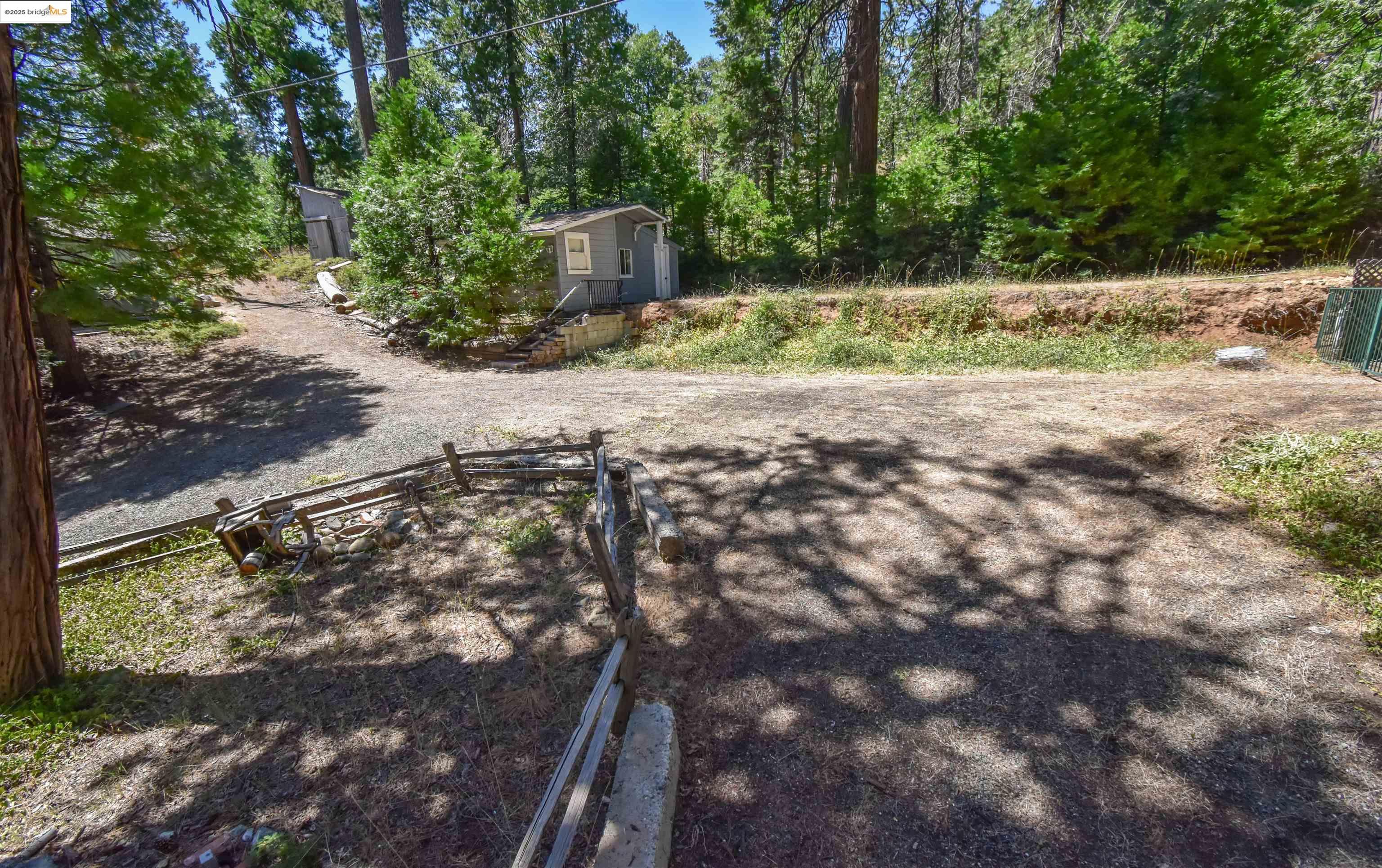 Detail Gallery Image 6 of 36 For 23730 State Highway 108, Twain Harte,  CA 95383 - 3 Beds | 3 Baths