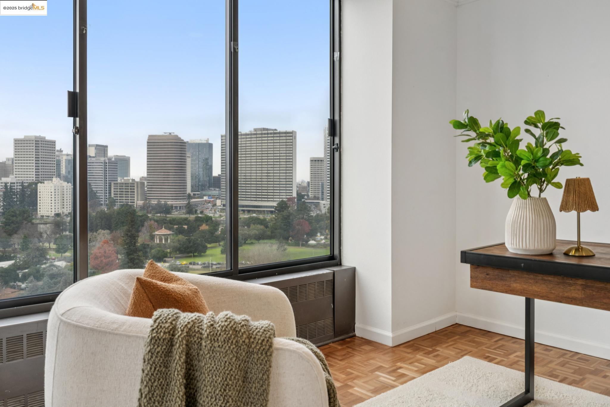 Detail Gallery Image 23 of 42 For 565 Bellevue Ave. #1502,  Oakland,  CA 94610 - 2 Beds | 2 Baths