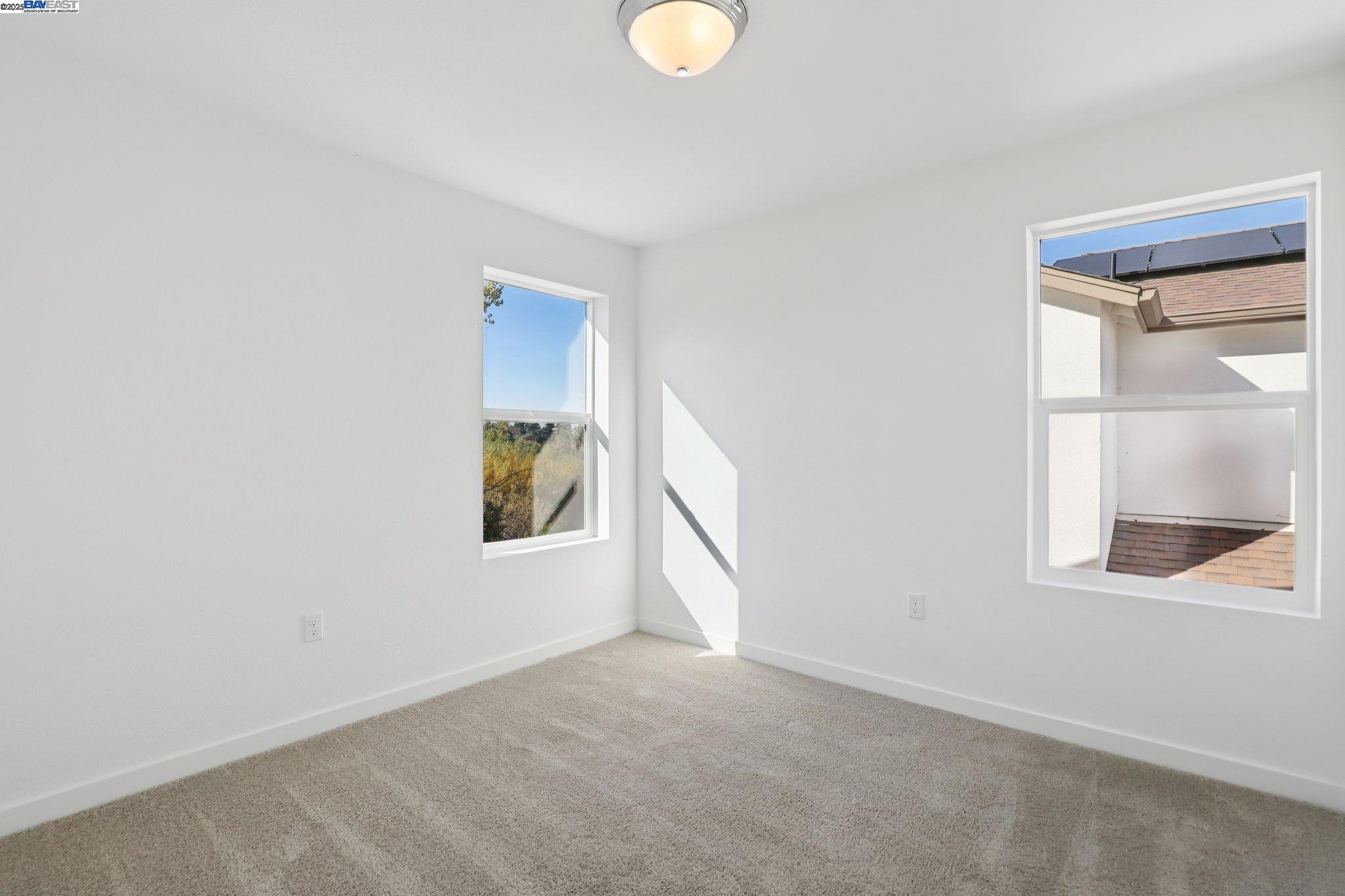 Detail Gallery Image 16 of 30 For 863 Pecan Tree Ln, Galt,  CA 95632 - 3 Beds | 2/1 Baths