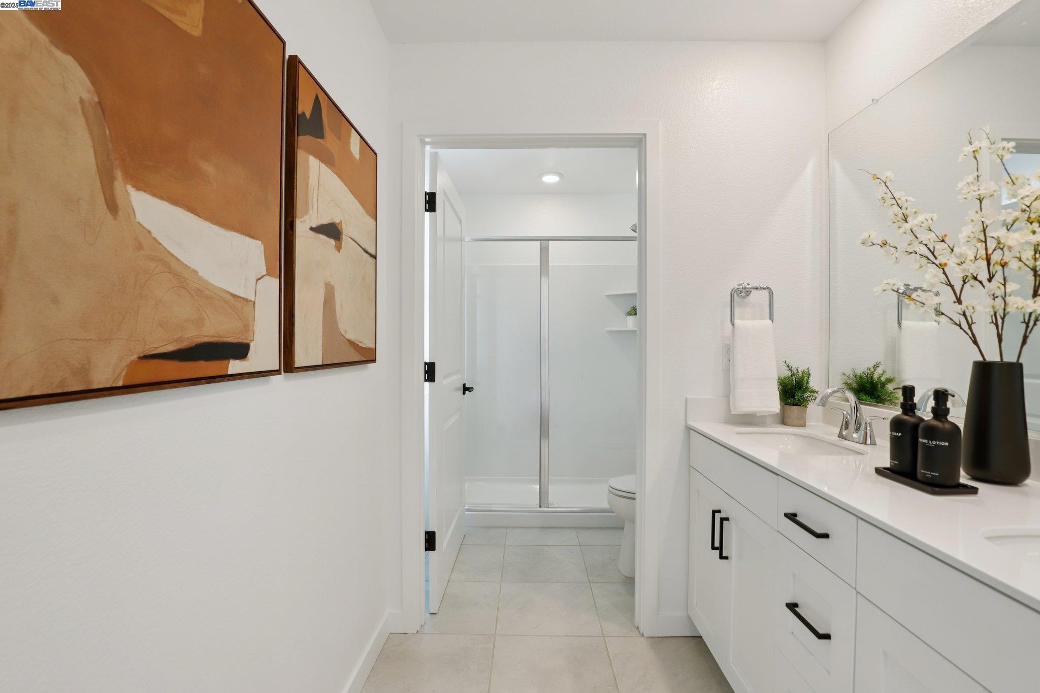 Detail Gallery Image 21 of 30 For 863 Pecan Tree Ln, Galt,  CA 95632 - 3 Beds | 2/1 Baths