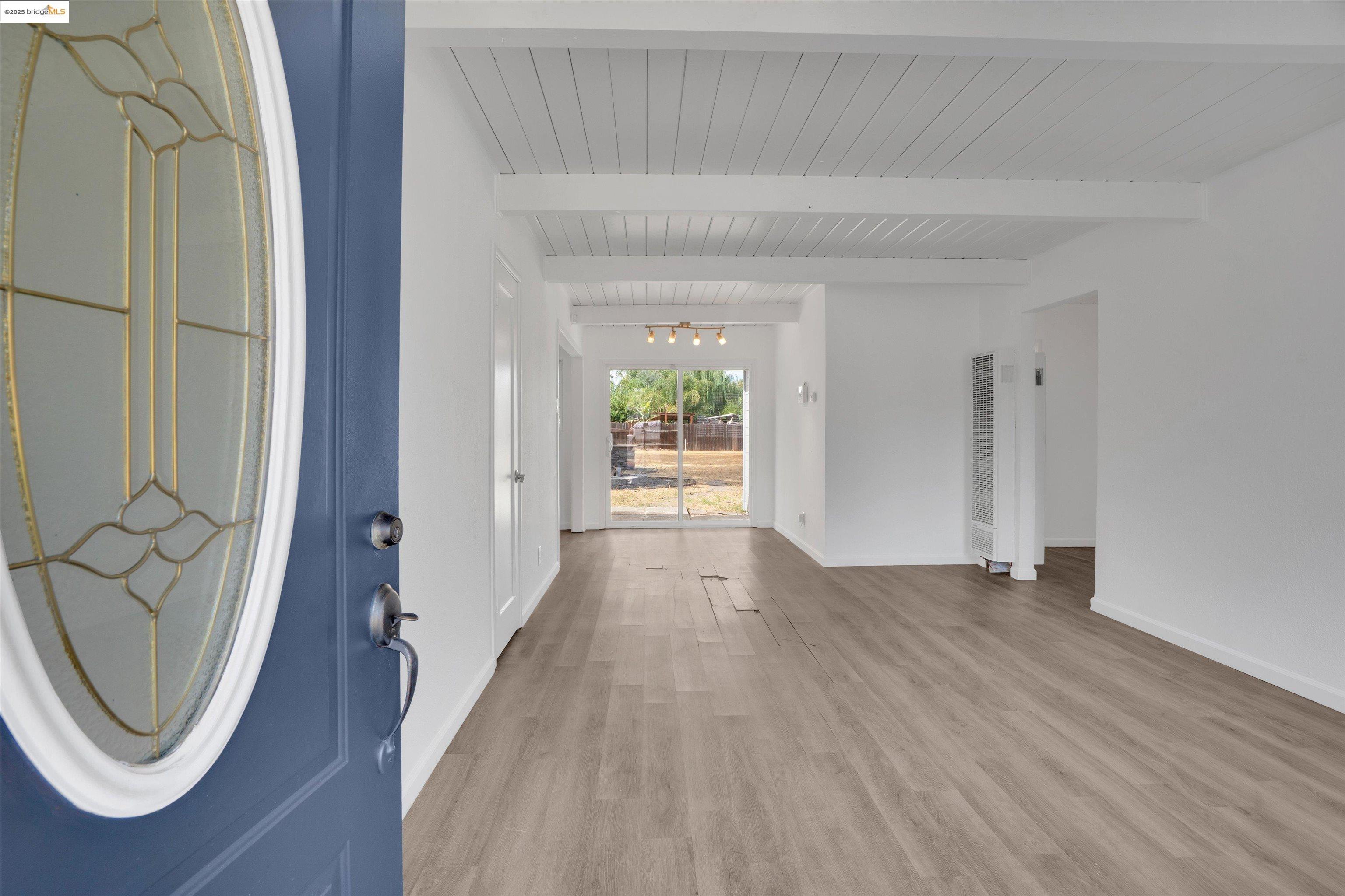 Detail Gallery Image 5 of 32 For 4 Wightman, Antioch,  CA 94509 - 3 Beds | 1 Baths