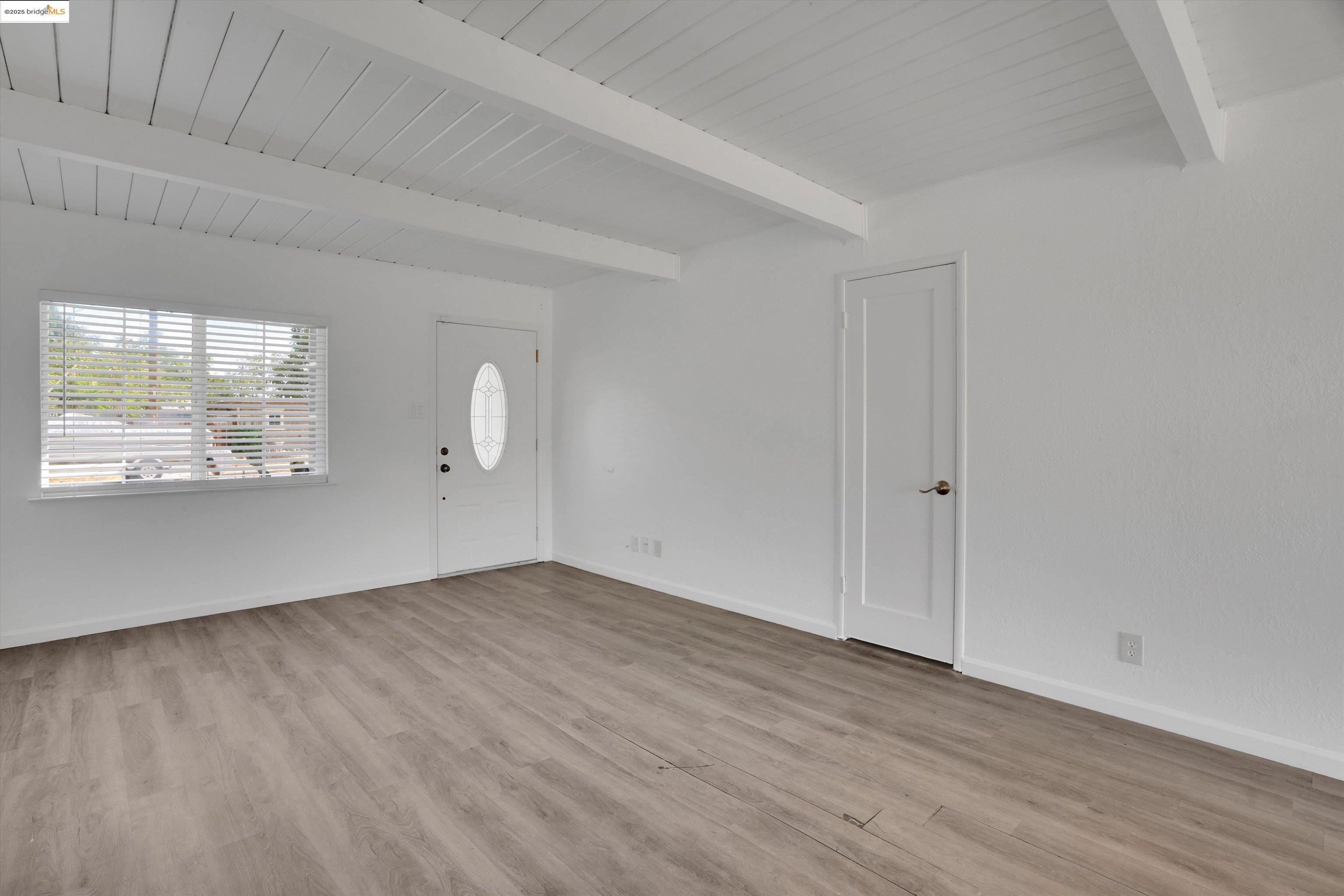 Detail Gallery Image 7 of 32 For 4 Wightman, Antioch,  CA 94509 - 3 Beds | 1 Baths