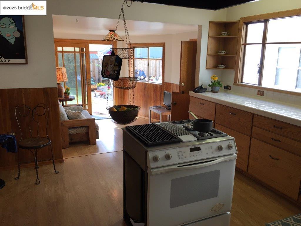 Detail Gallery Image 43 of 46 For 986 Kains Ave, Albany,  CA 94705 - – Beds | – Baths