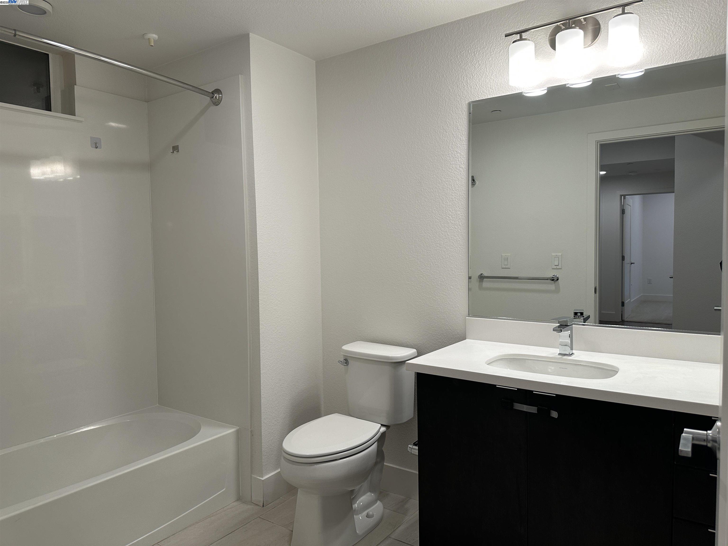 Detail Gallery Image 12 of 34 For 3658 Capitol Ave 519a,  Fremont,  CA 94538 - 3 Beds | 2 Baths