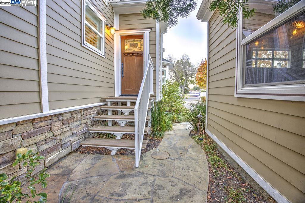 Detail Gallery Image 27 of 32 For 4536 1st St, Pleasanton,  CA 94566 - 2 Beds | 2 Baths