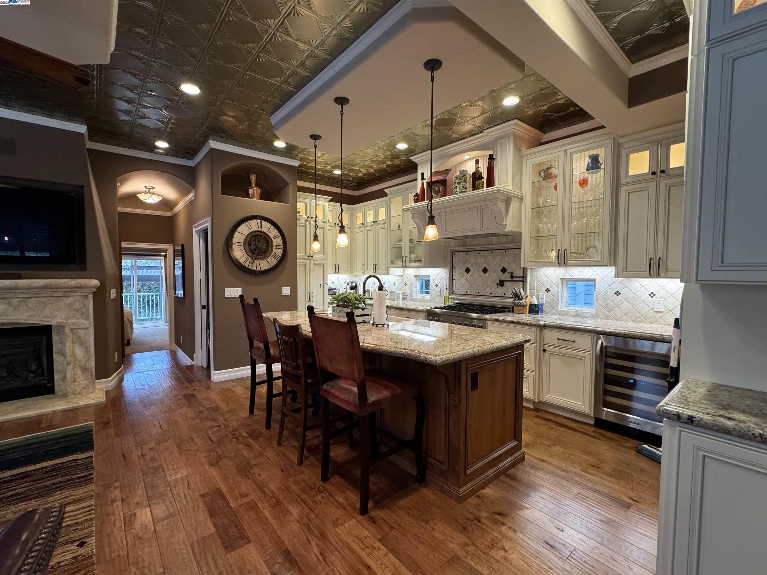 Detail Gallery Image 10 of 32 For 4536 1st St, Pleasanton,  CA 94566 - 2 Beds | 2 Baths