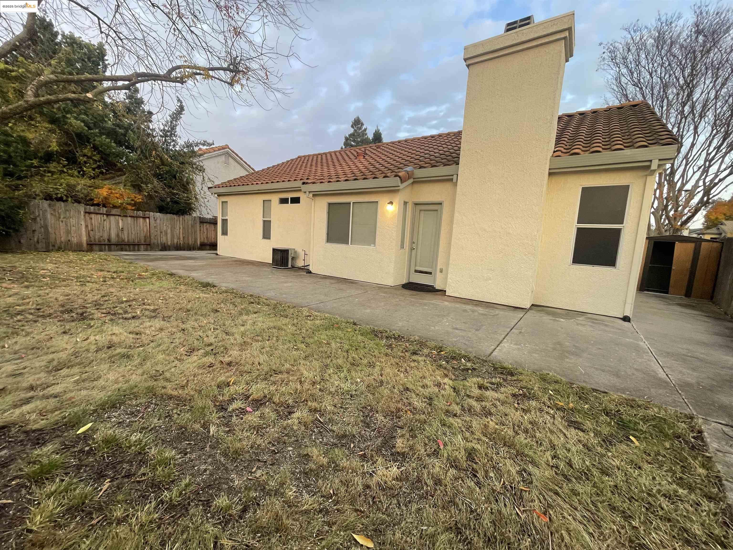 Detail Gallery Image 29 of 33 For 8636 Carlin Ave, Sacramento,  CA 95823 - 3 Beds | 2 Baths