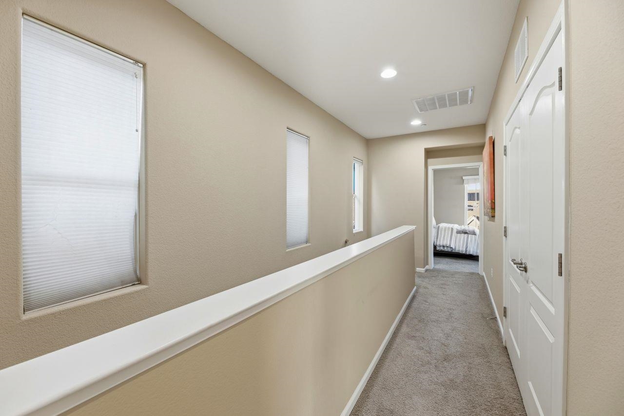 Detail Gallery Image 23 of 51 For 2054 Clark St, Hercules,  CA 94547 - 3 Beds | 2/1 Baths