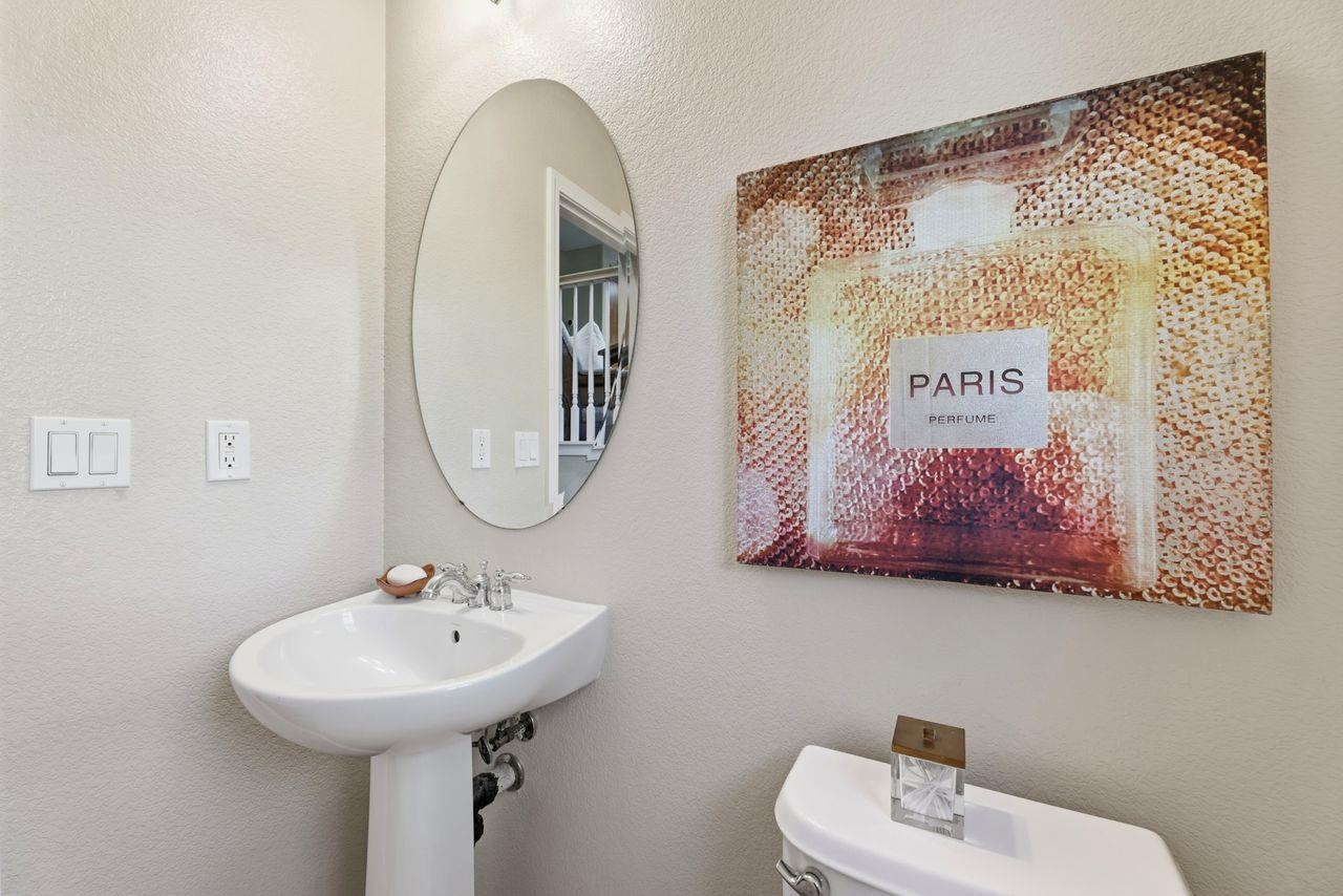 Detail Gallery Image 36 of 51 For 2054 Clark St, Hercules,  CA 94547 - 3 Beds | 2/1 Baths