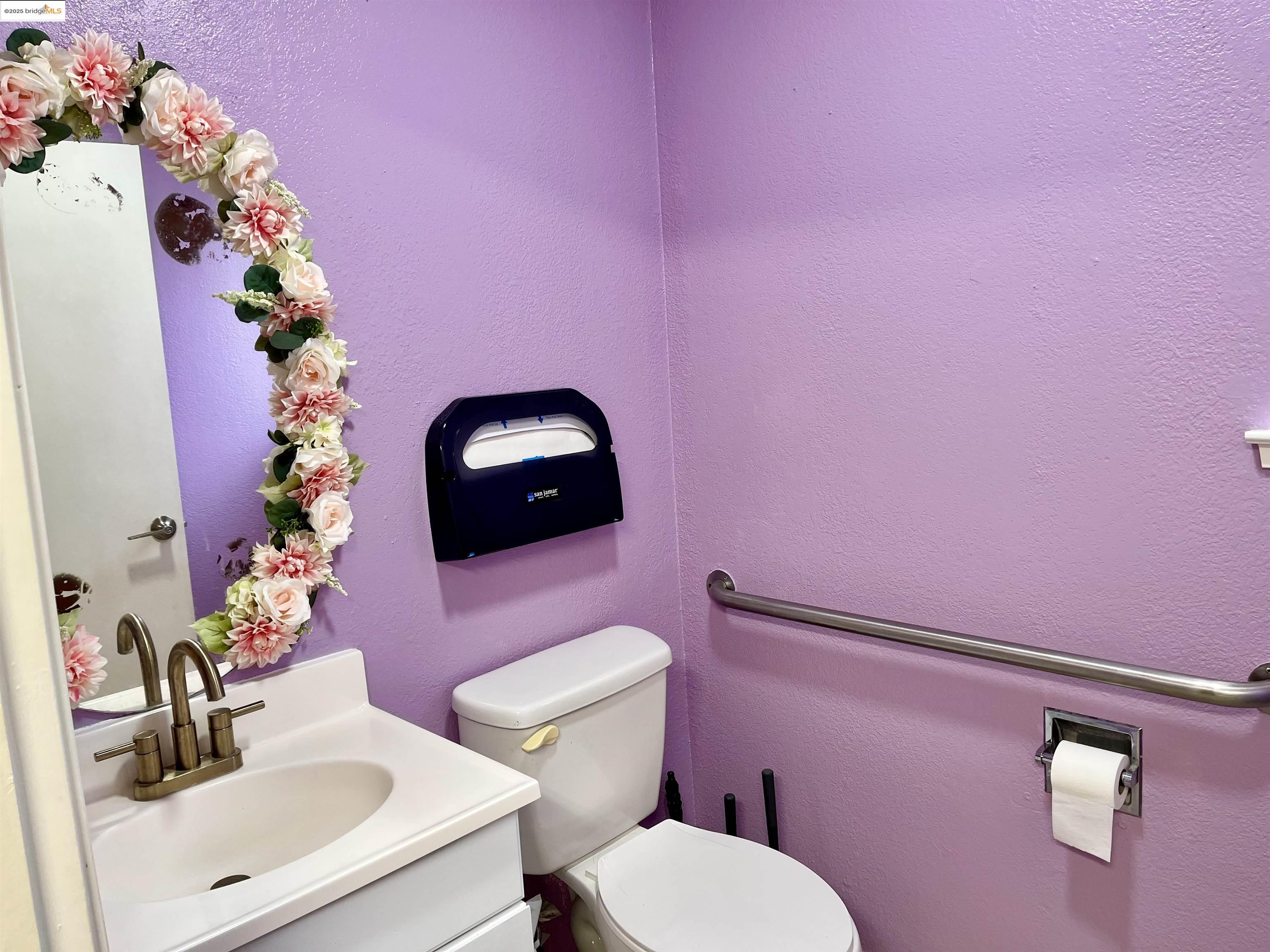 Detail Gallery Image 8 of 9 For 857 Second St Unit C, Brentwood,  CA 94513 - – Beds | – Baths