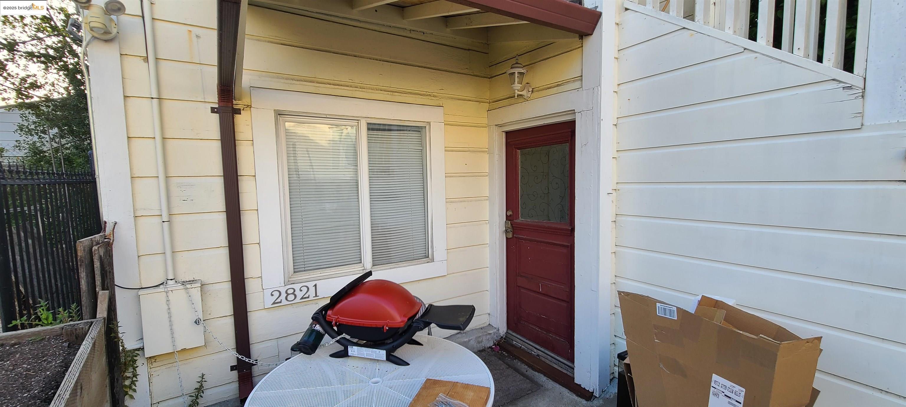 Detail Gallery Image 24 of 55 For 2825 Market St, Oakland,  CA 94608 - – Beds | – Baths