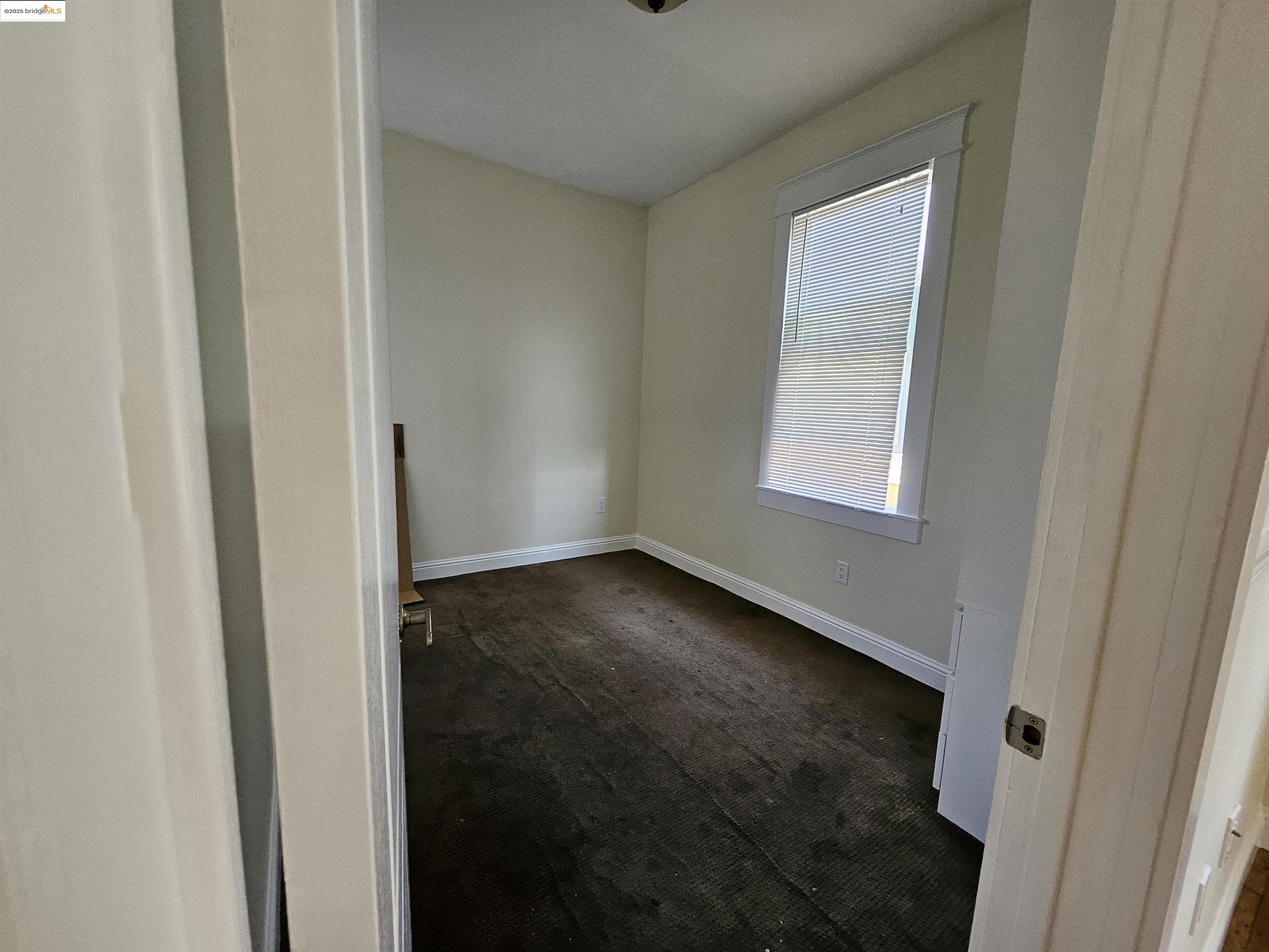 Detail Gallery Image 55 of 55 For 2825 Market St, Oakland,  CA 94608 - – Beds | – Baths