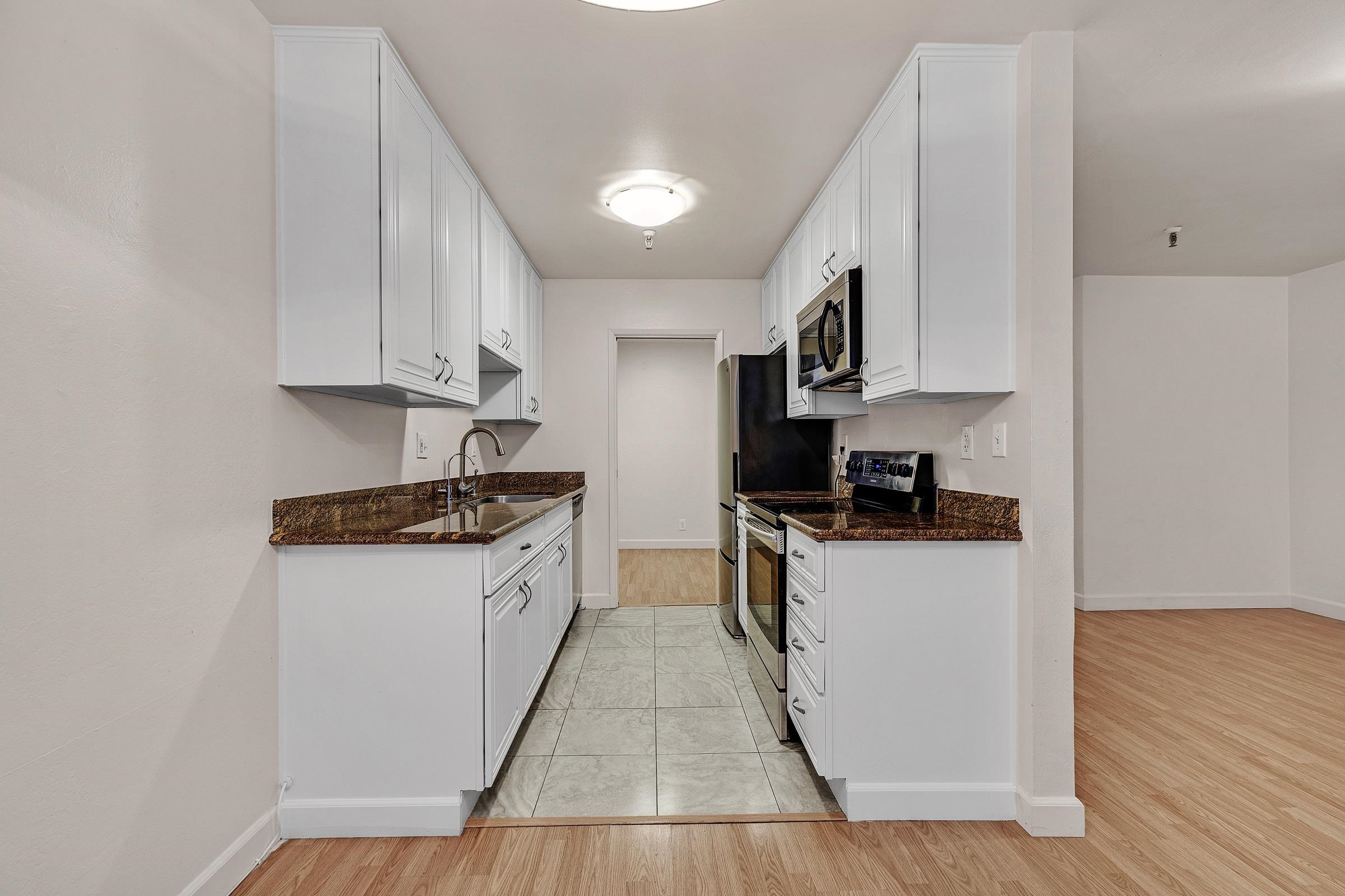 Photo #17: 41119518 Listing: Photo #17