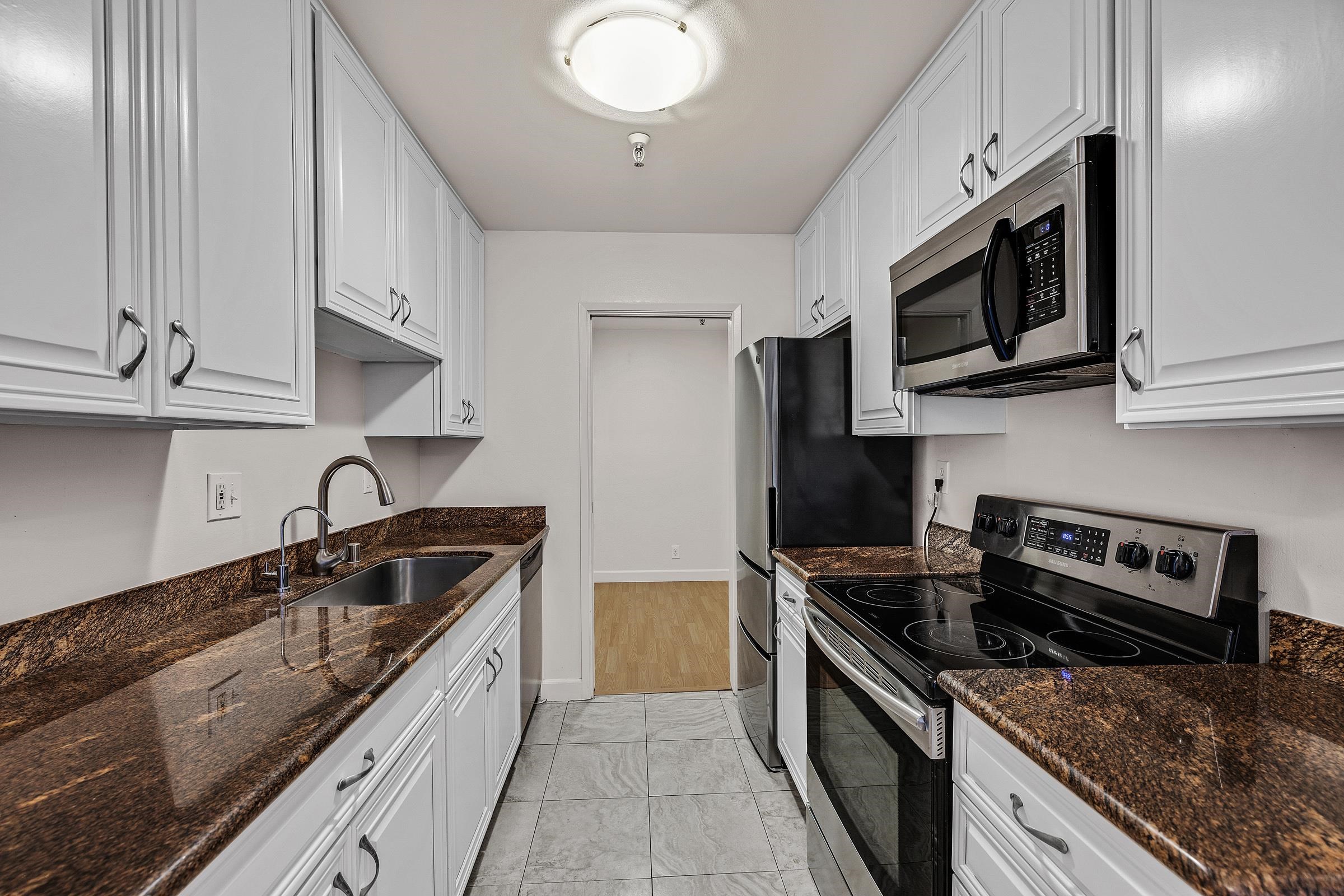 Photo #21: 41119518 Listing: Photo #21