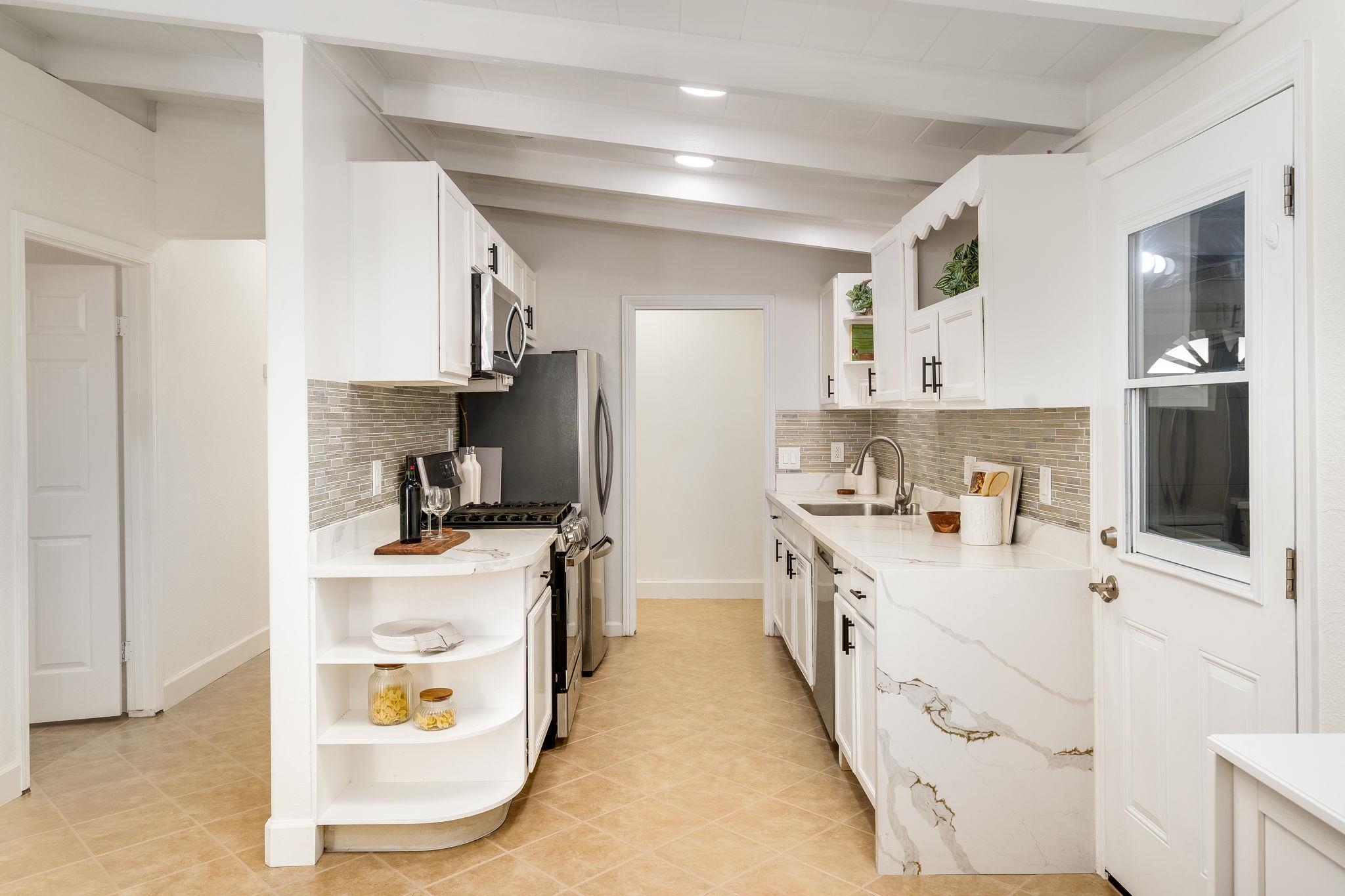 Detail Gallery Image 7 of 54 For 40431 Blanchard St, Fremont,  CA 94538 - 4 Beds | 3 Baths