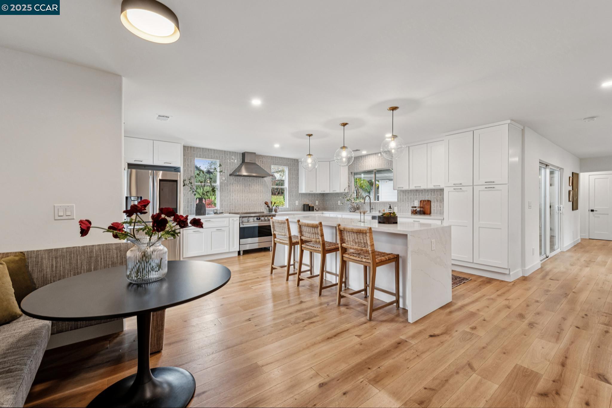 Detail Gallery Image 12 of 59 For 2216 Blackwood Dr, Walnut Creek,  CA 94596 - 3 Beds | 2/1 Baths